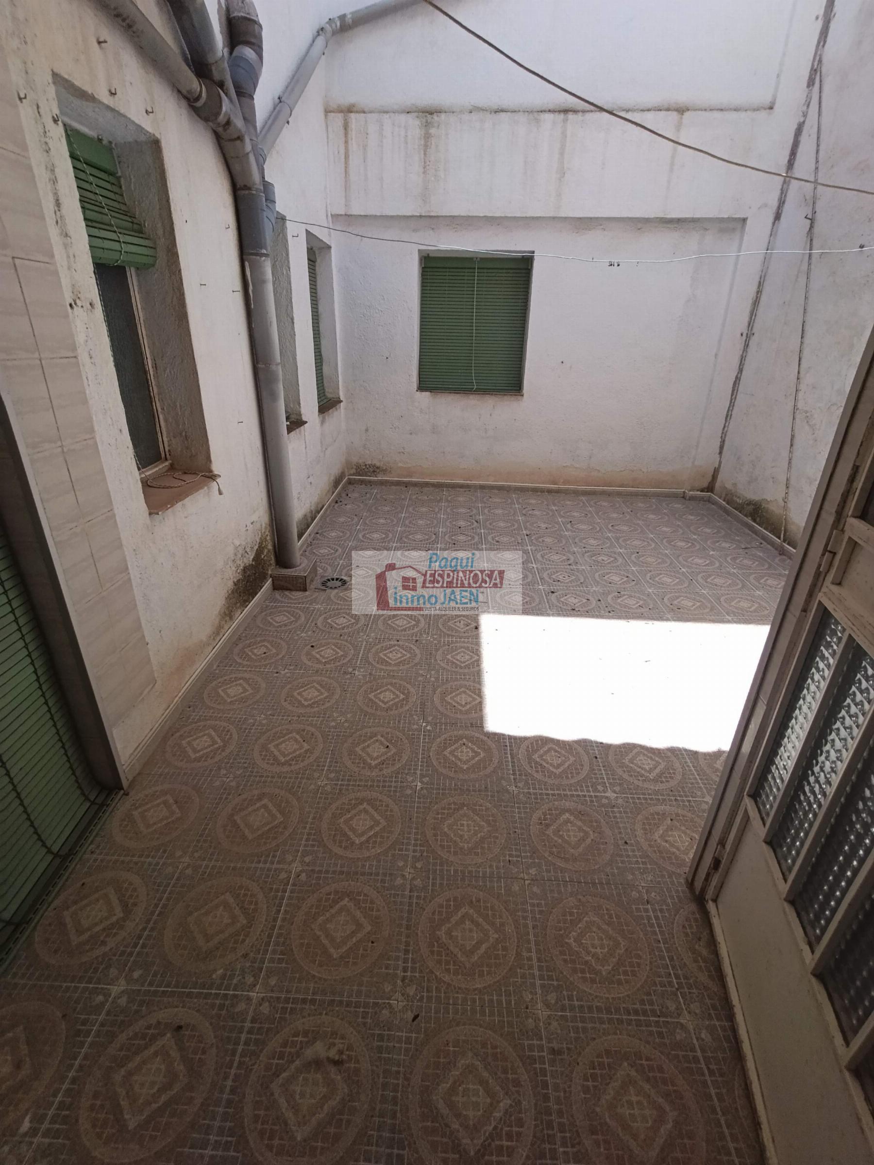 Venta de piso en Torredonjimeno