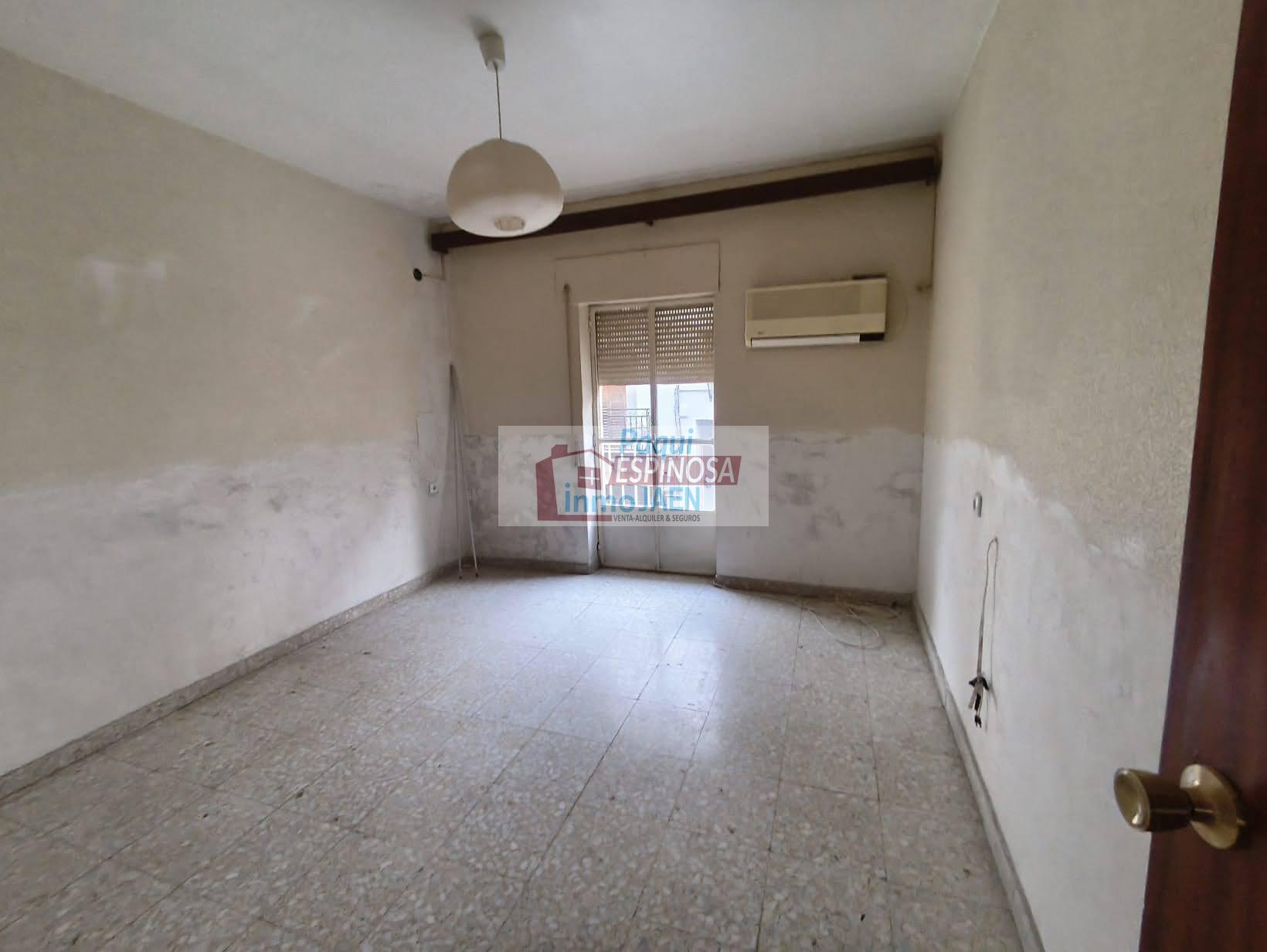Venta de piso en Torredonjimeno