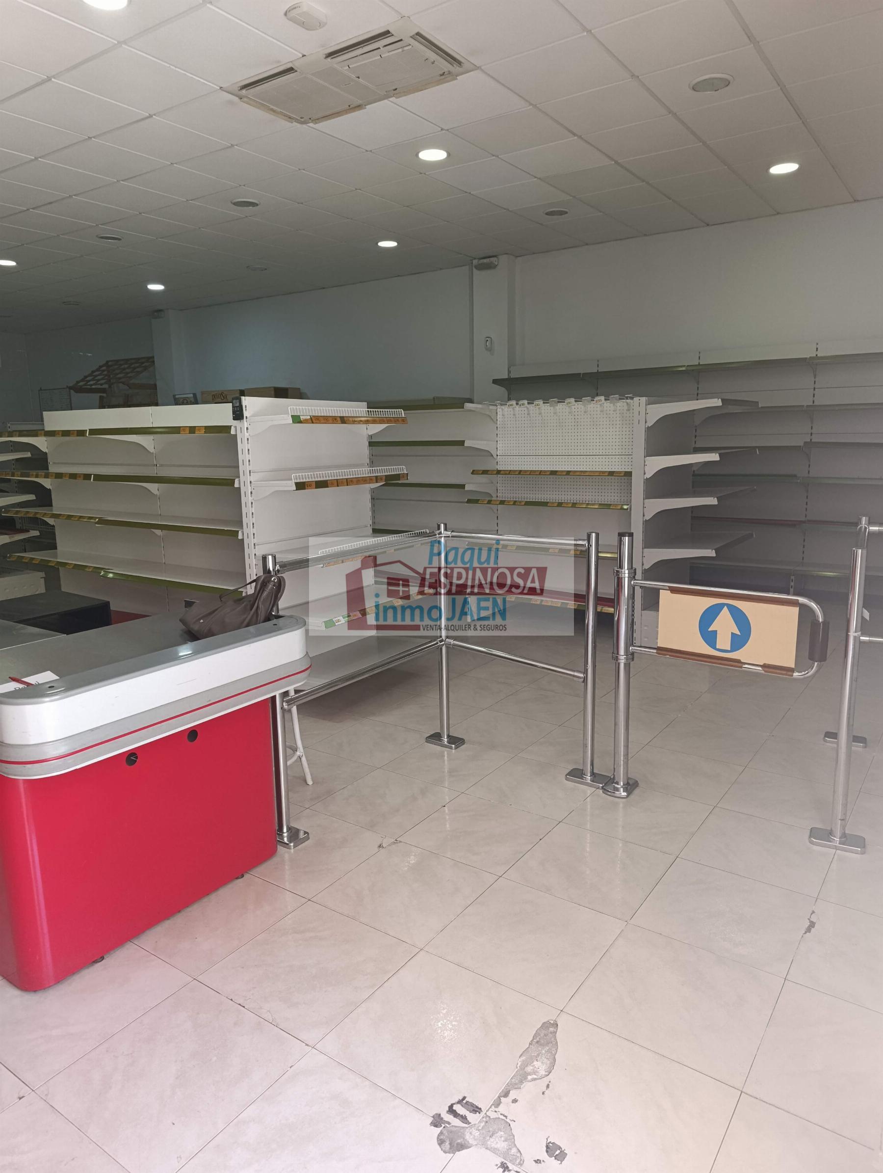 Venta de local en Jamilena