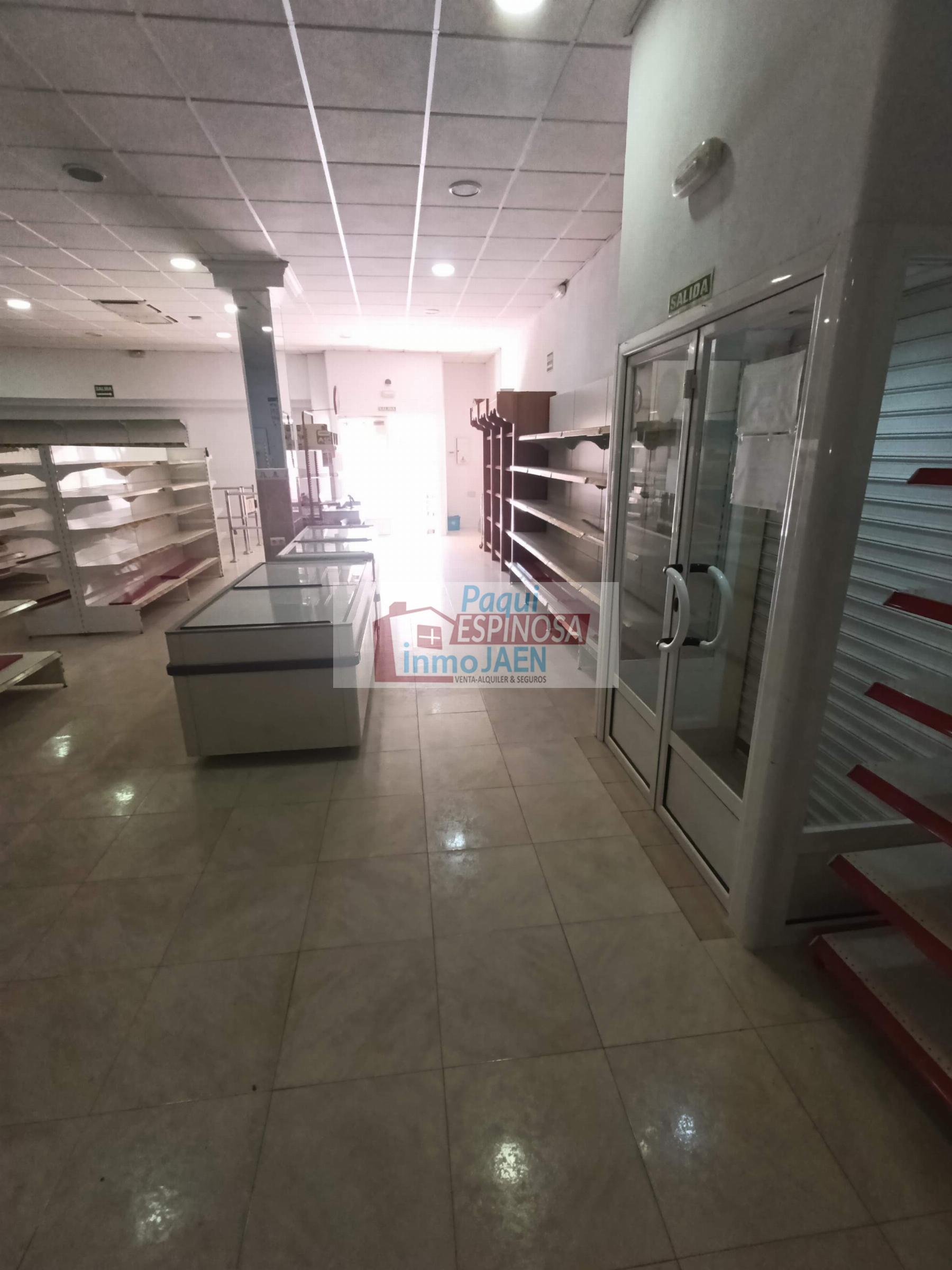 Venta de local en Jamilena