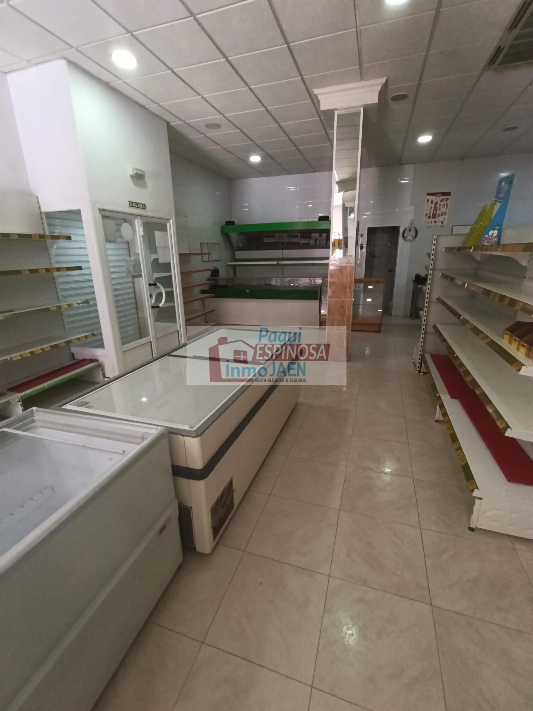 Venta de local en Jamilena
