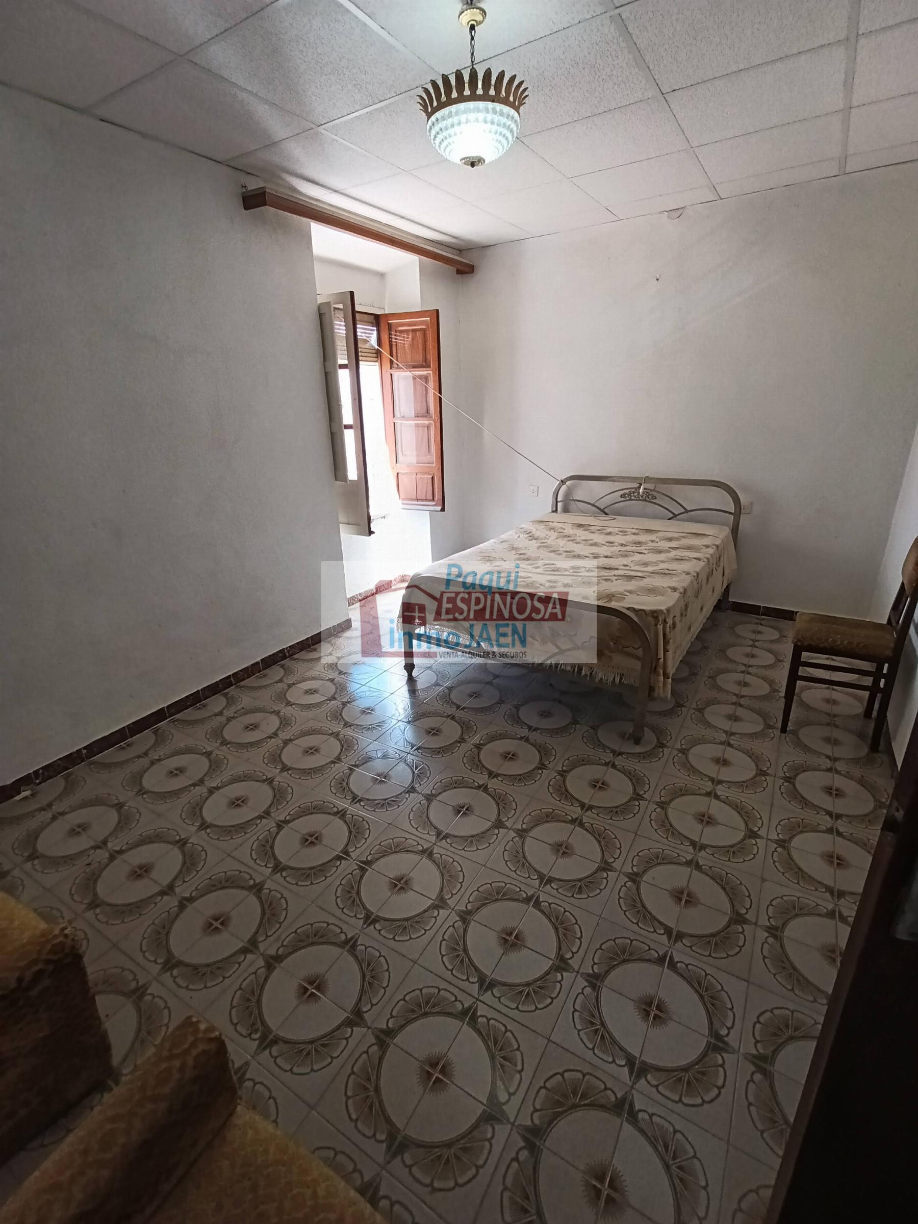 Venta de casa en Torredonjimeno