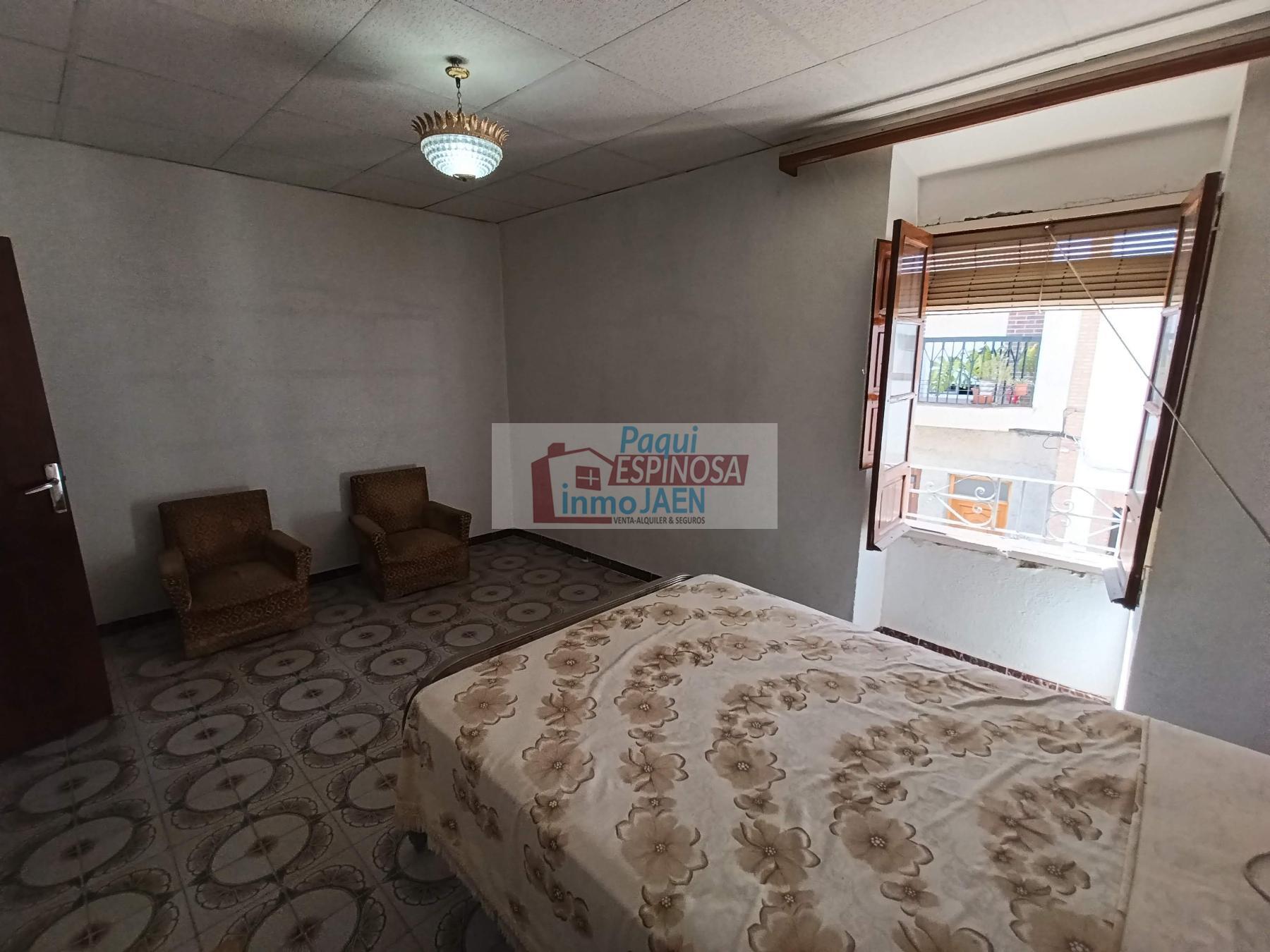 Venta de casa en Torredonjimeno