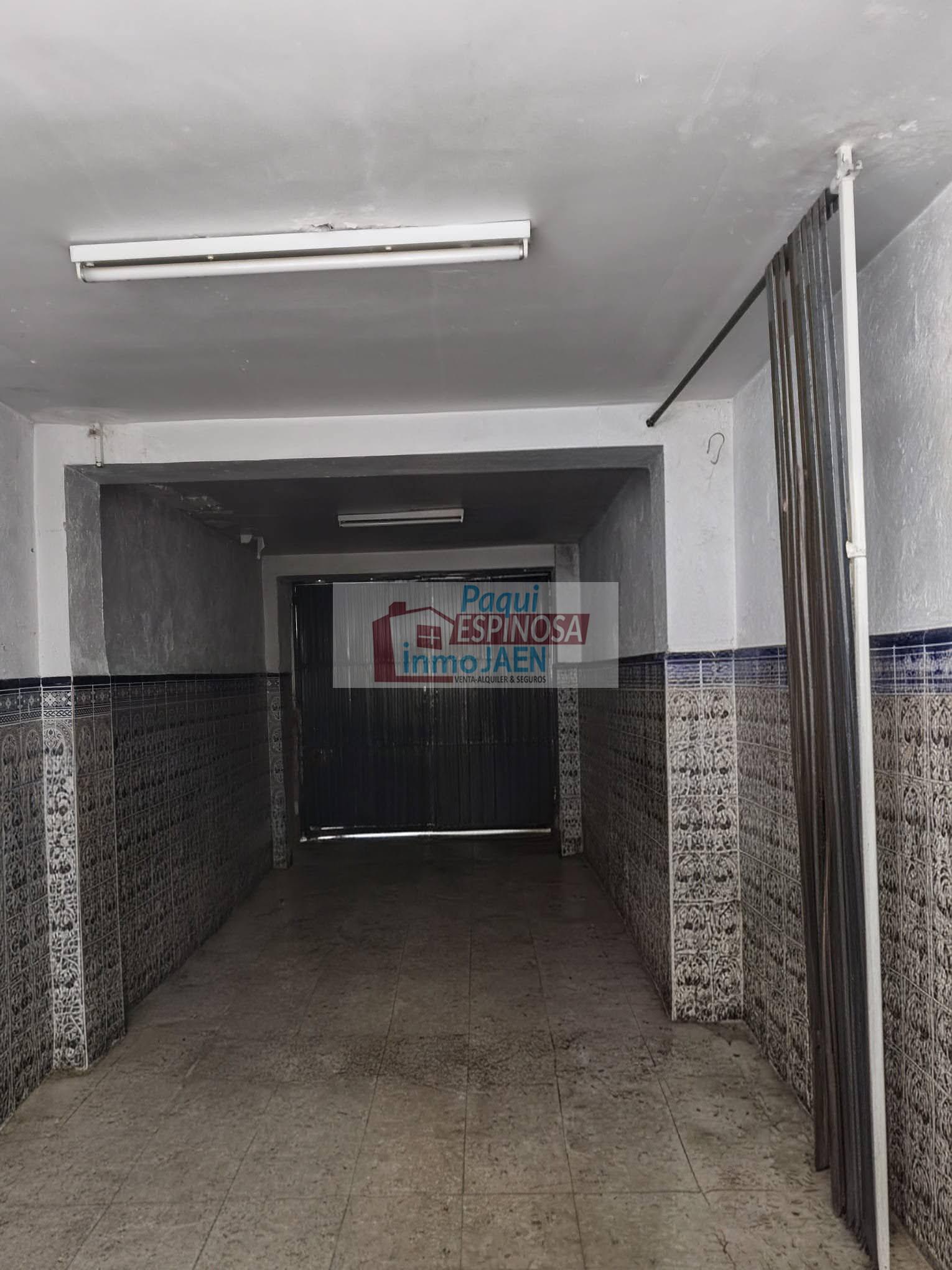 Venta de casa en Jaén