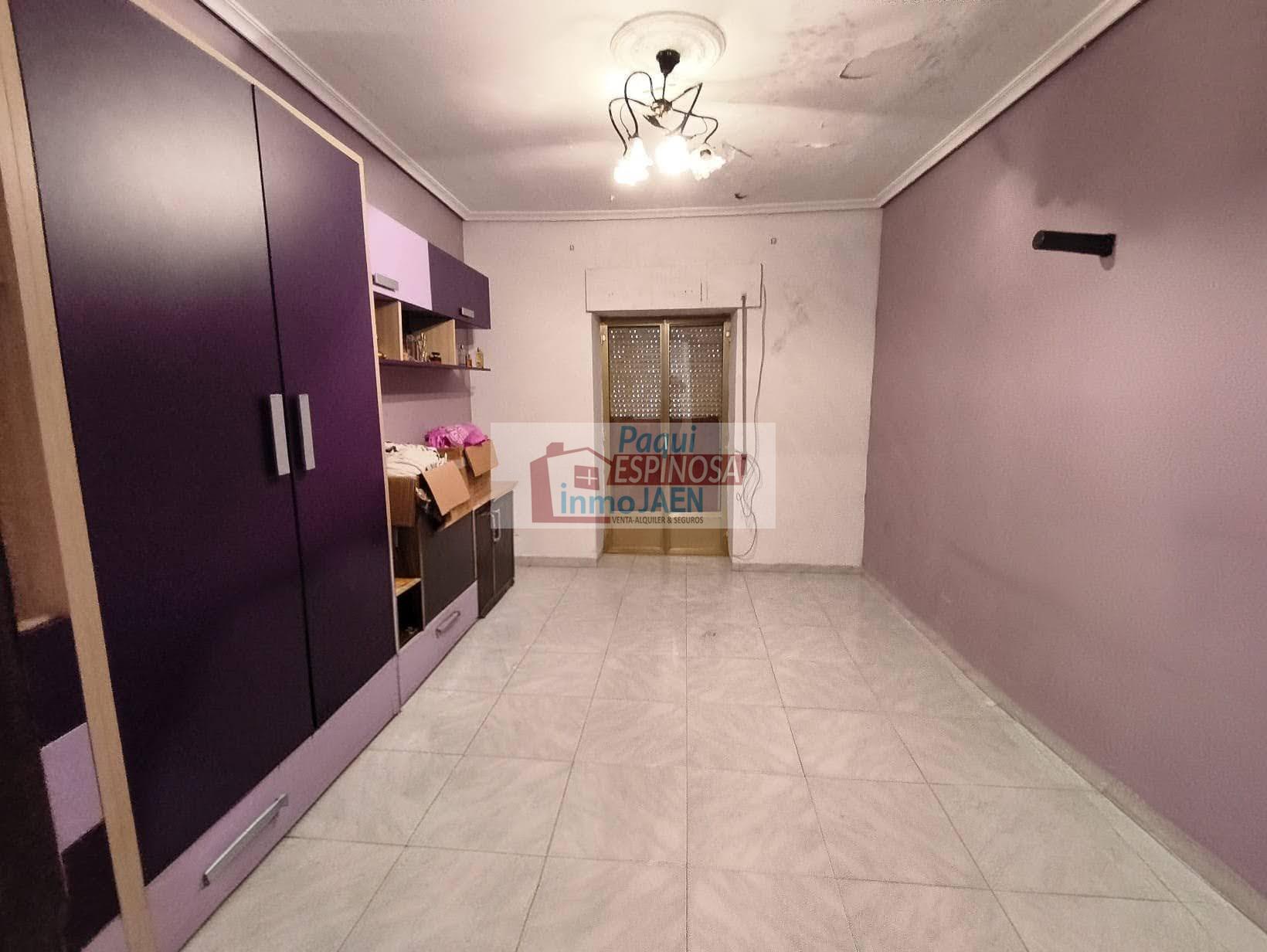 Venta de casa en Jaén