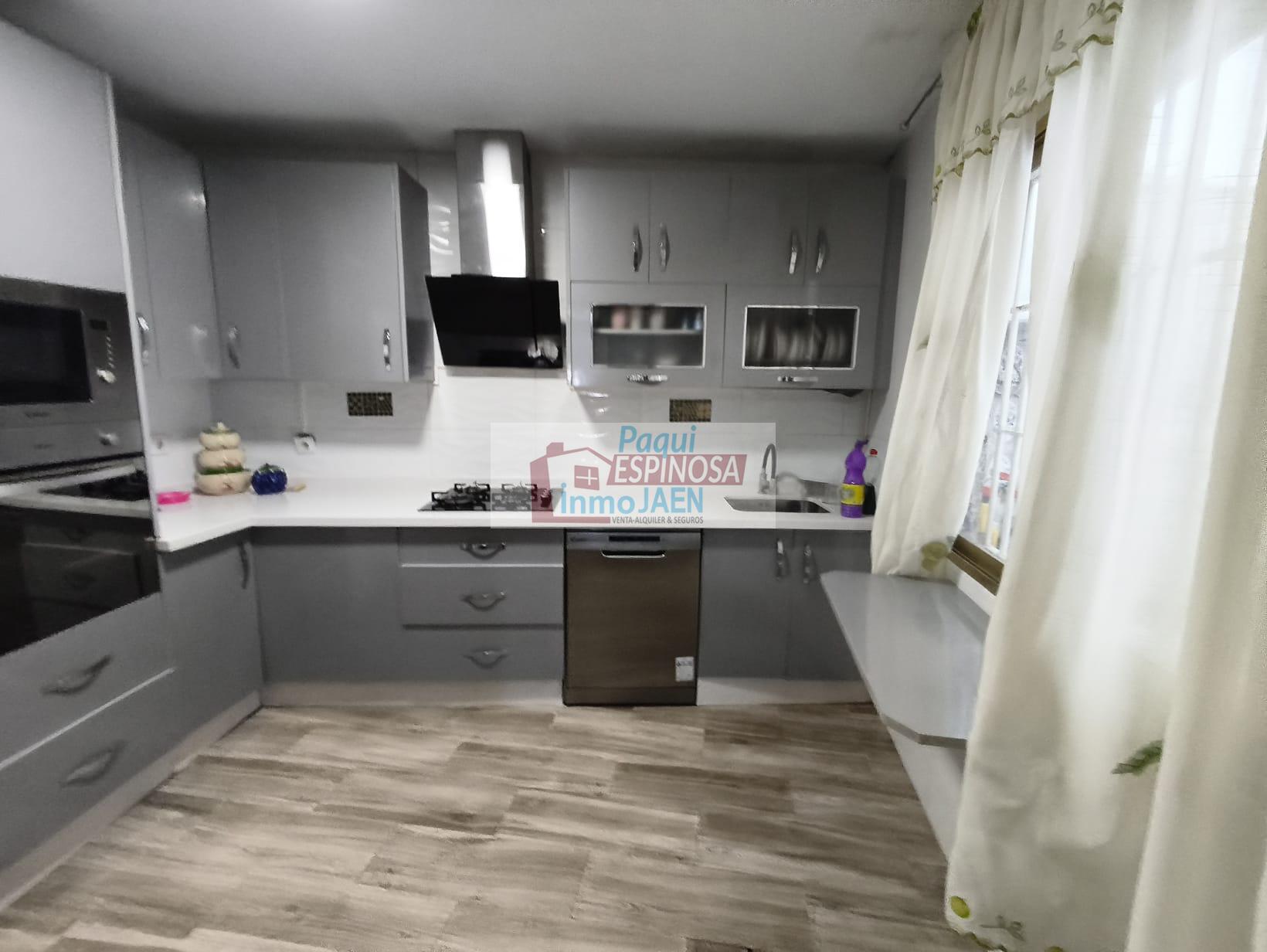Venta de casa en Jaén