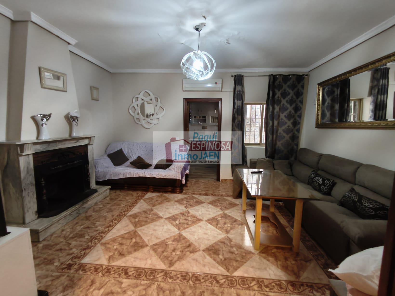 Venta de casa en Jaén