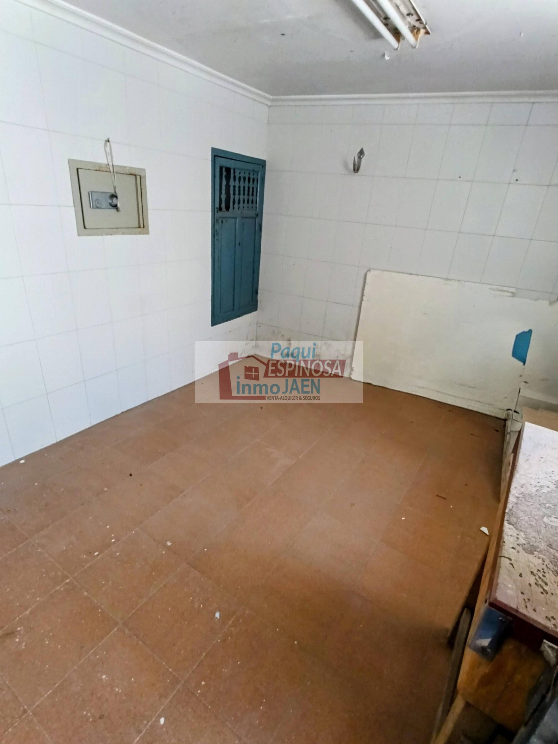 Venta de casa en Torredonjimeno