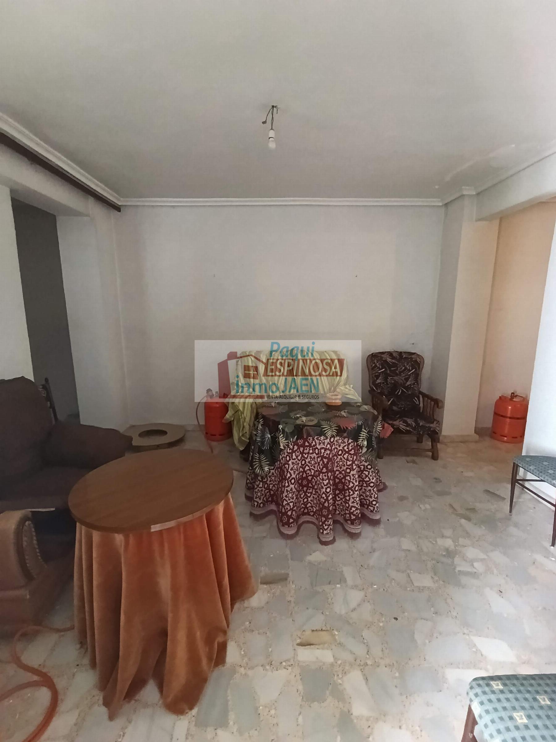 Venta de casa en Torredonjimeno