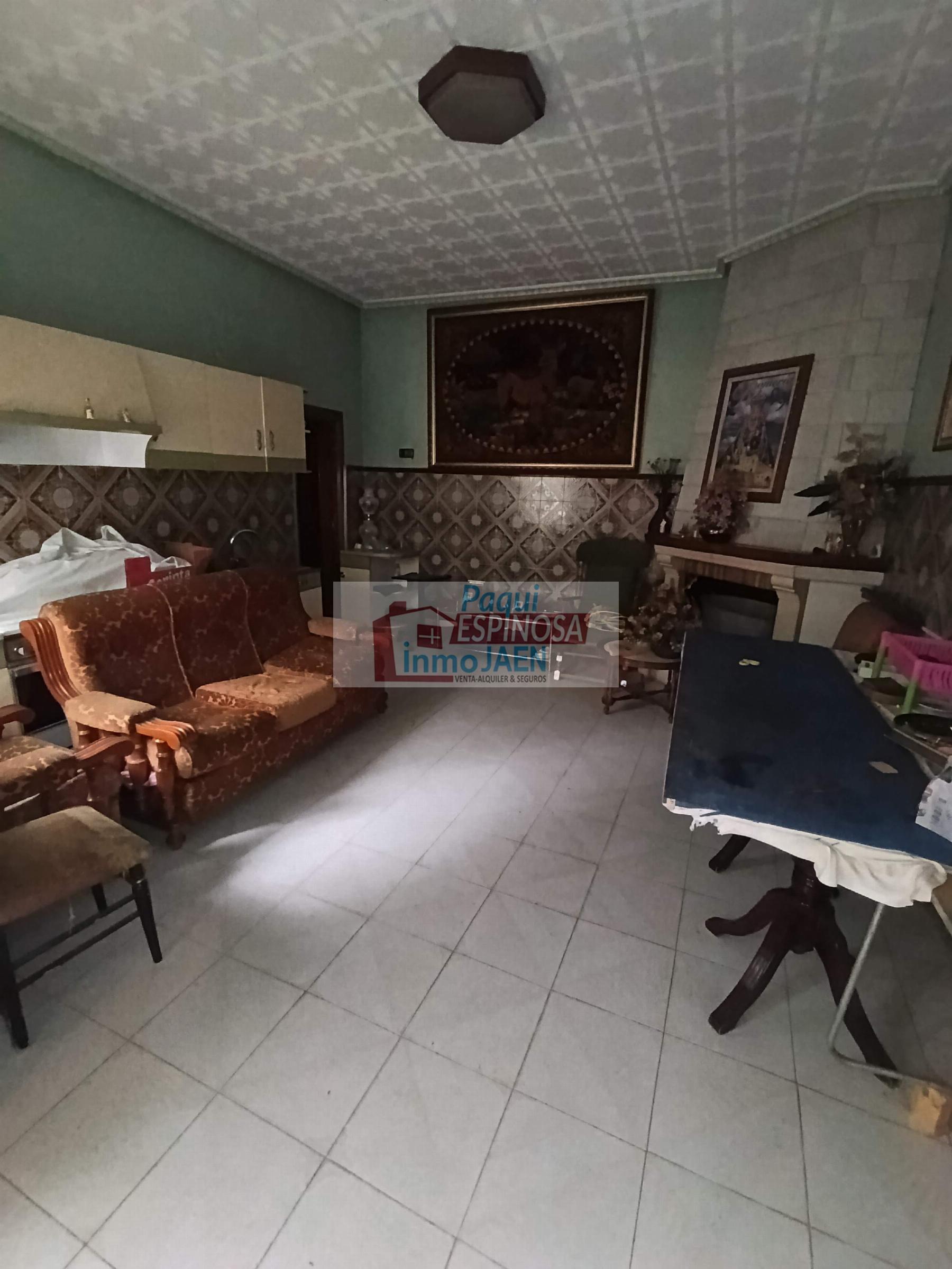 Venta de casa en Torredonjimeno