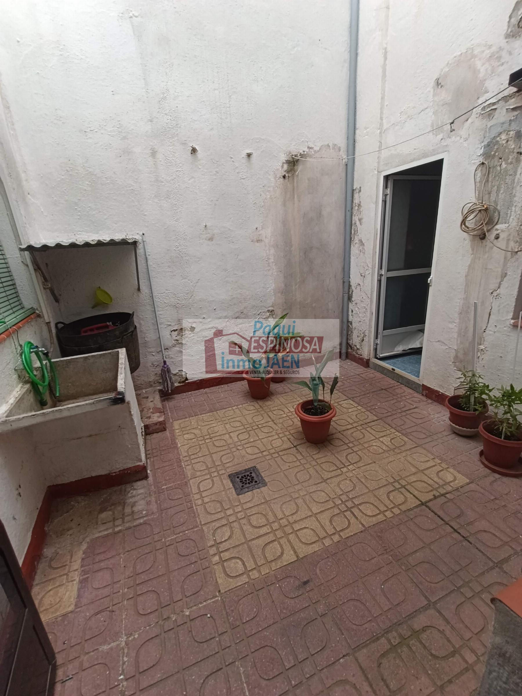 Venta de casa en Torredonjimeno