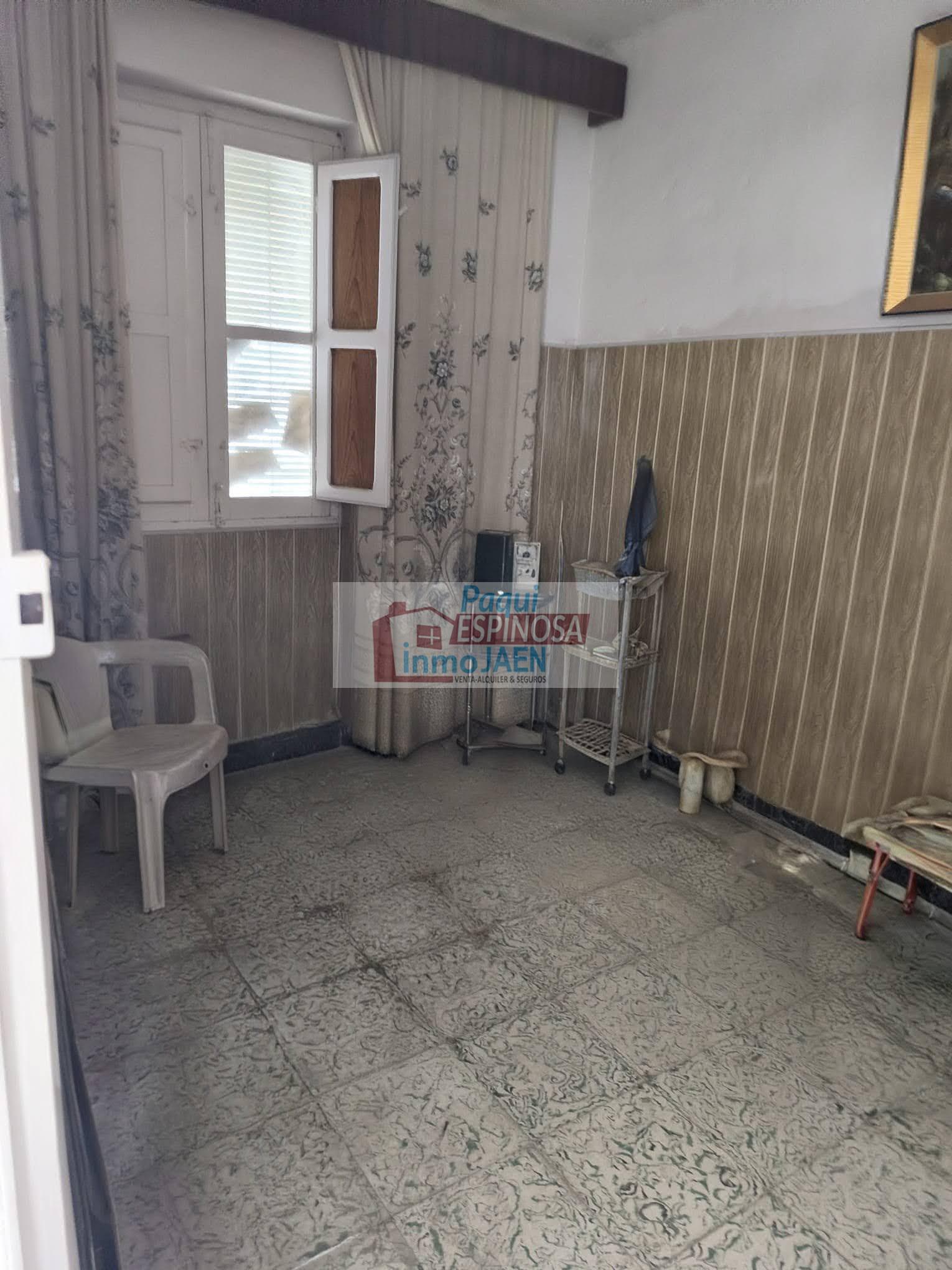 Venta de casa en Torredonjimeno
