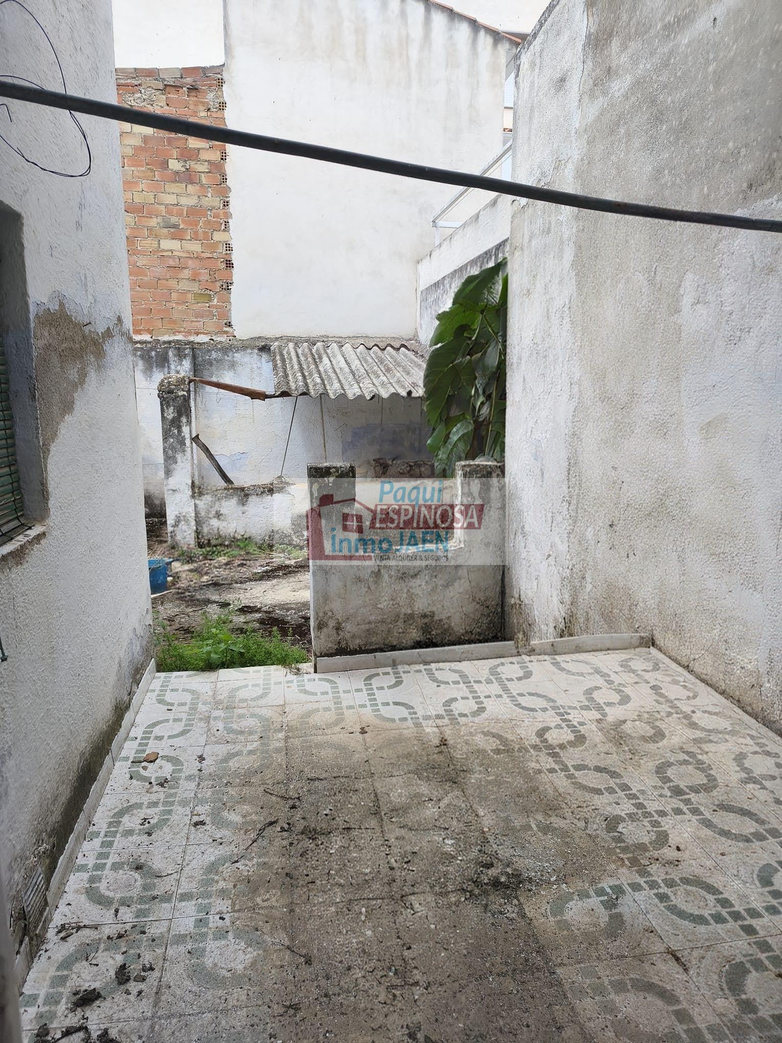 Venta de casa en Torredonjimeno