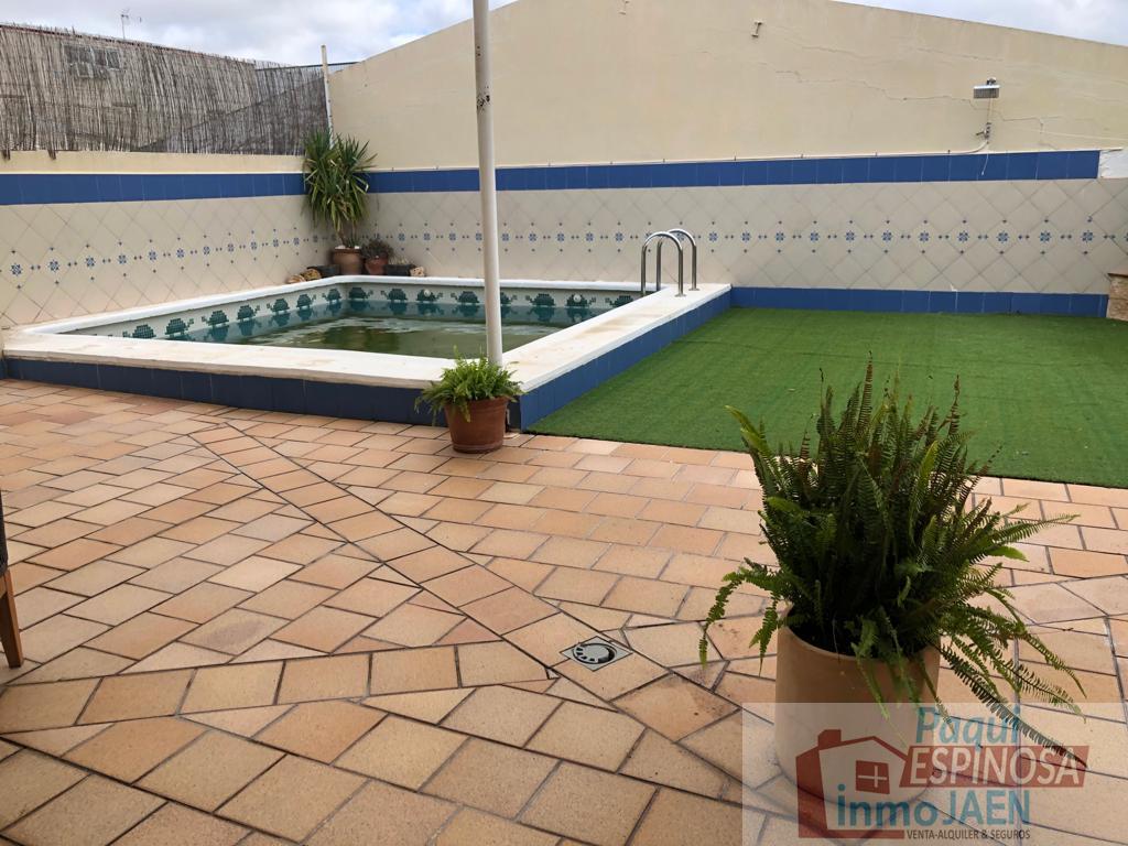 Venta de casa en Torredonjimeno