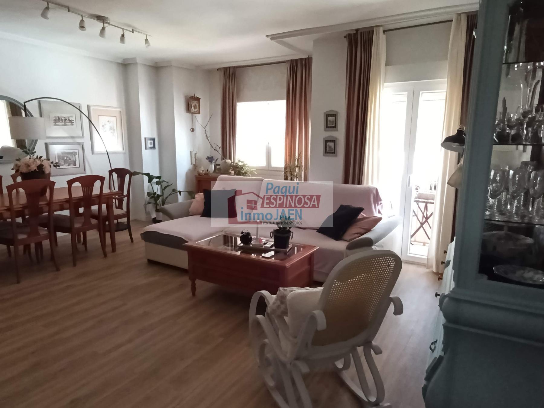 Venta de piso en Torredonjimeno