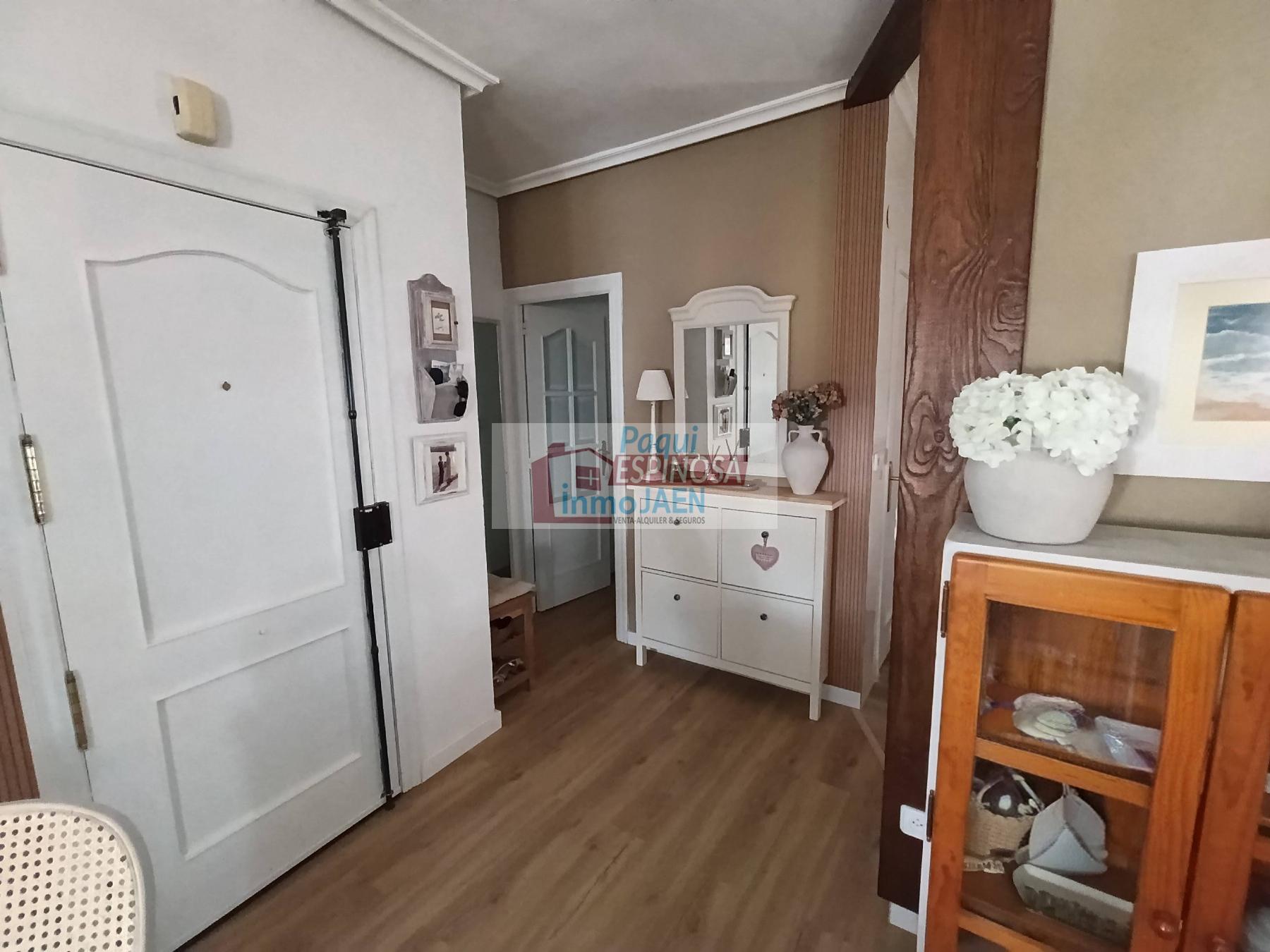Venta de piso en Torredonjimeno