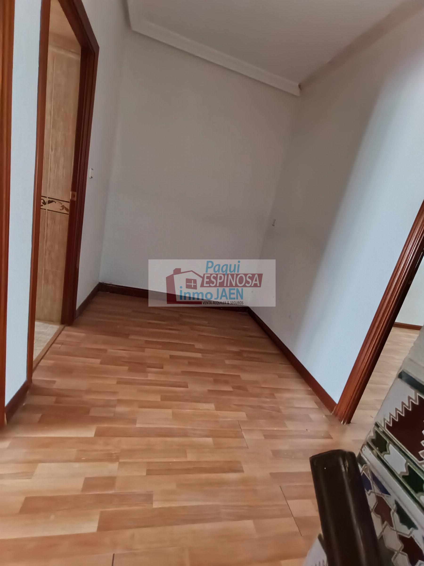 Venta de casa en Torredonjimeno
