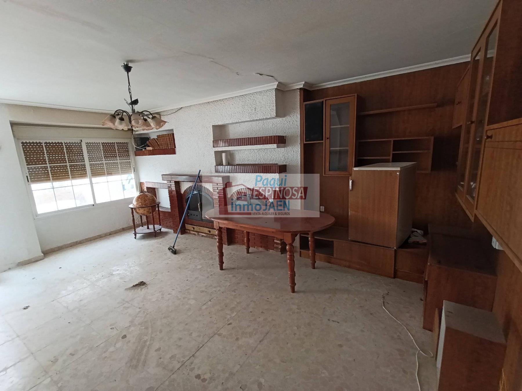 Venta de casa en Torredonjimeno
