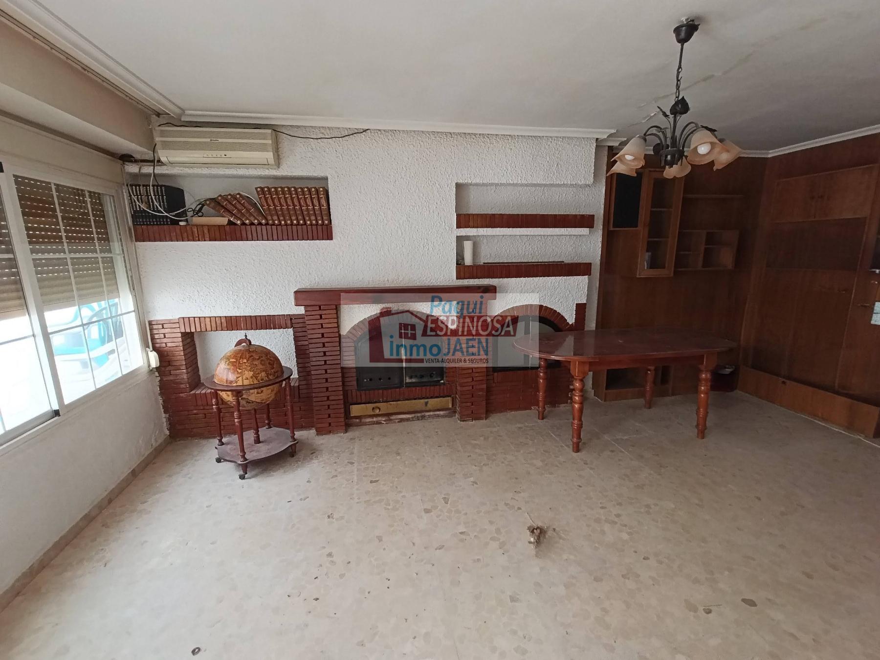 Venta de casa en Torredonjimeno