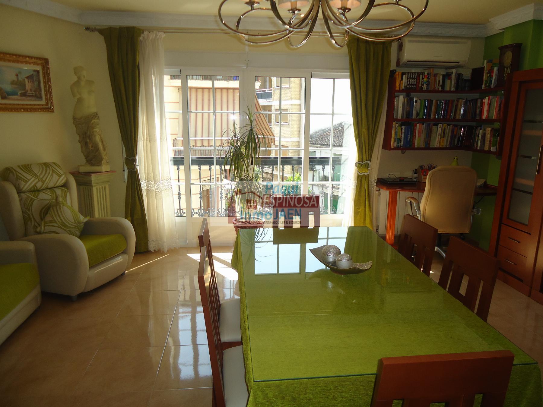 Venta de piso en Torredonjimeno