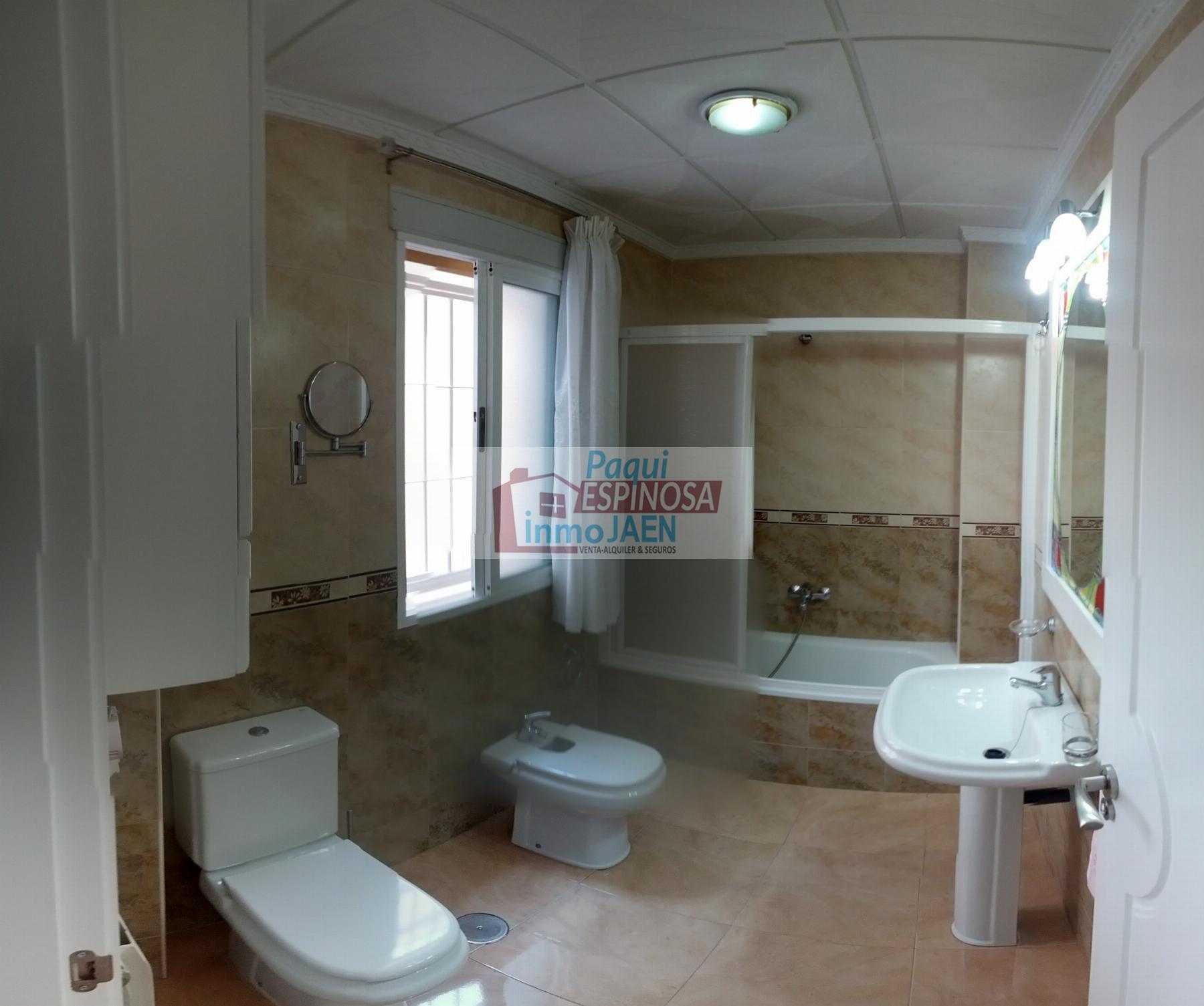 Venta de piso en Torredonjimeno