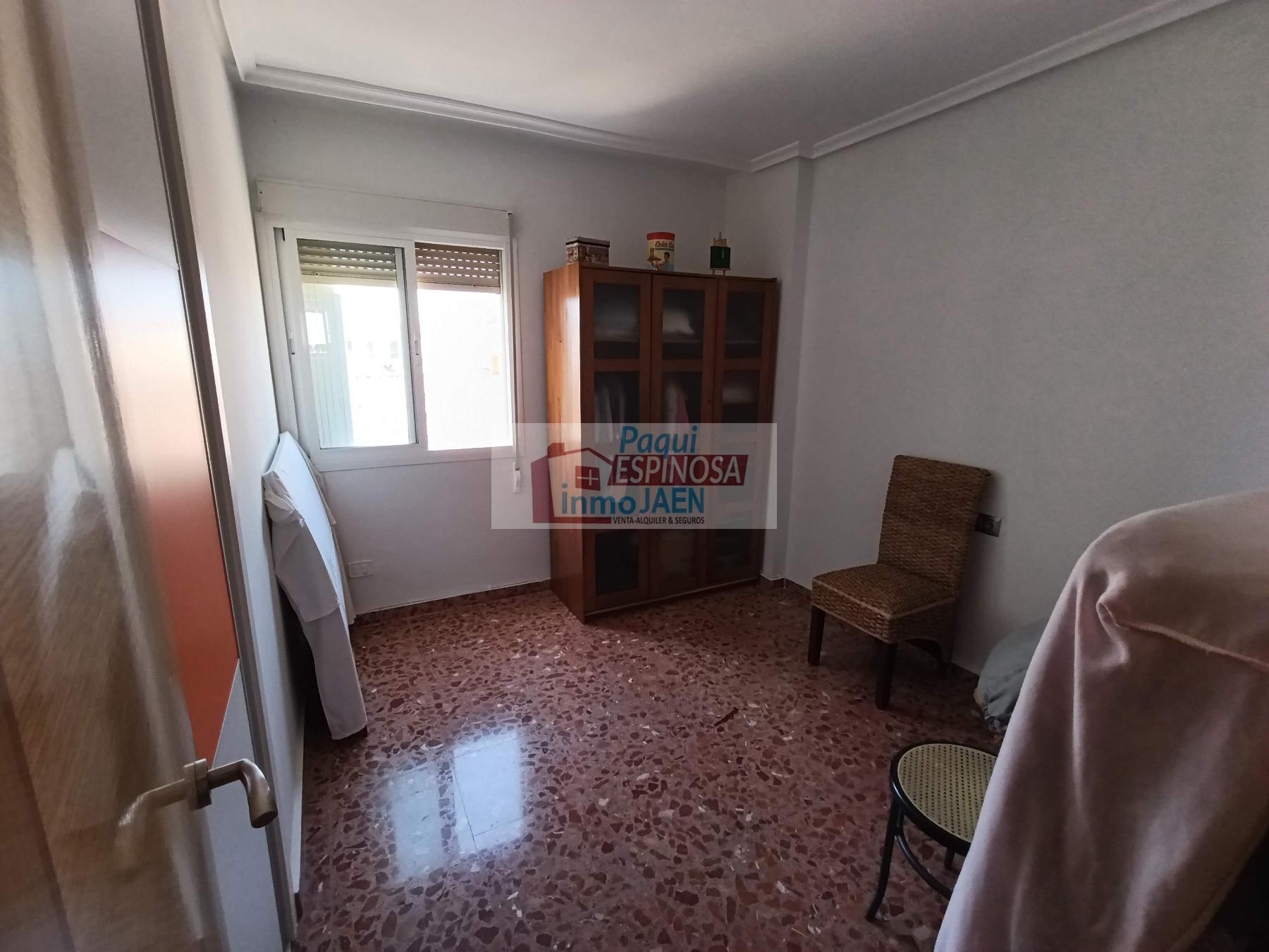 Venta de piso en Torredonjimeno