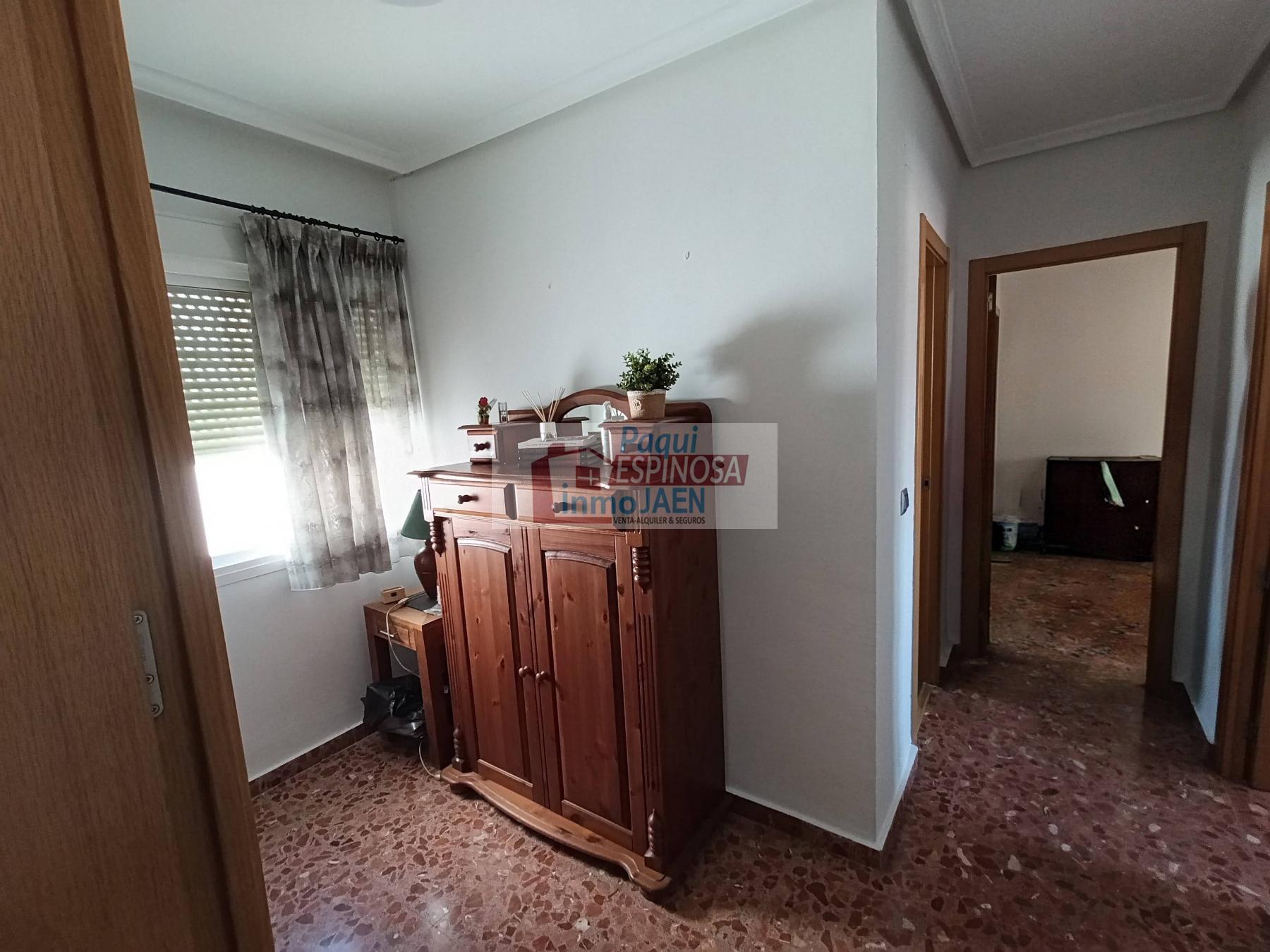 Venta de piso en Torredonjimeno