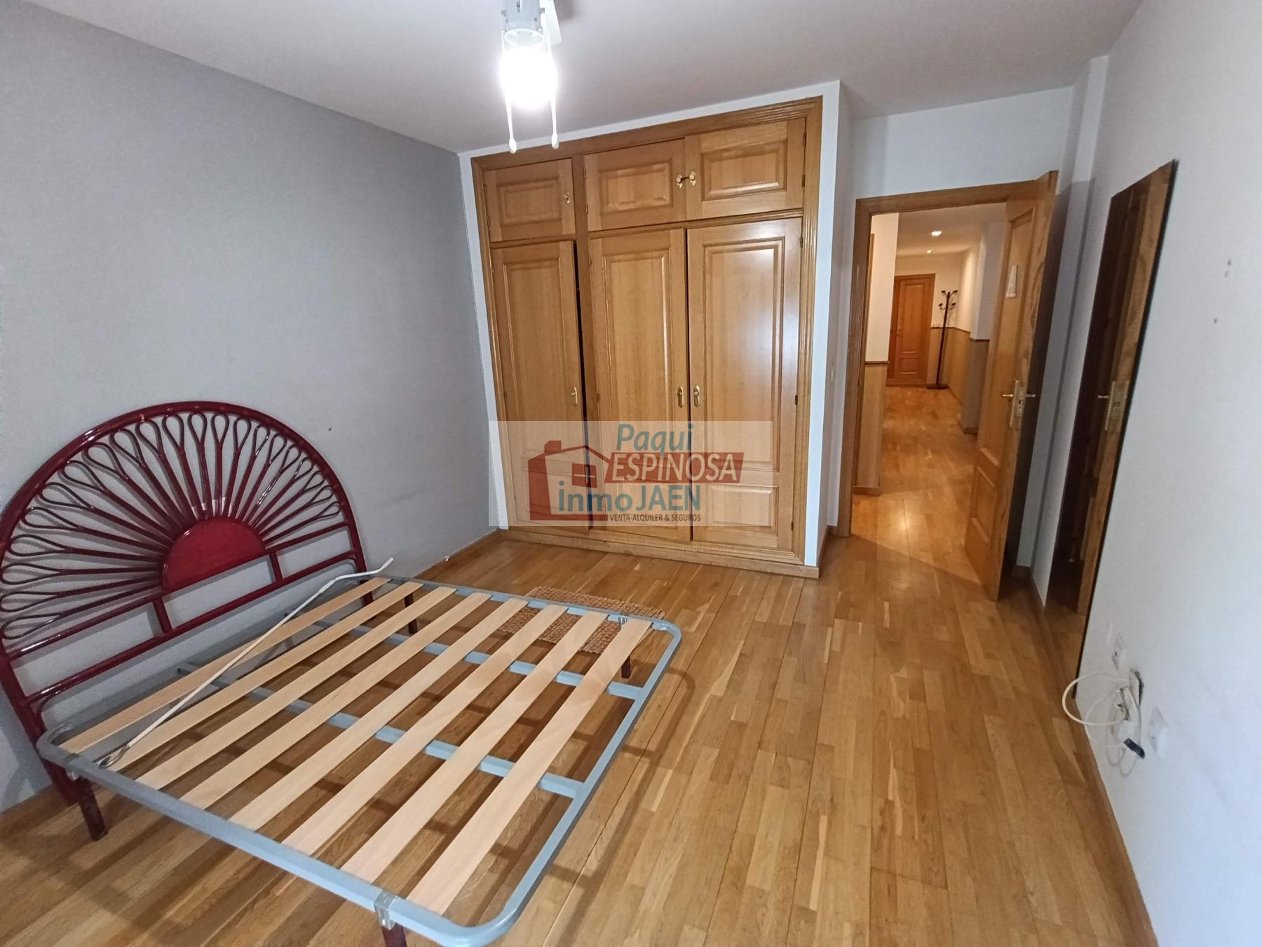 Venta de piso en Torredonjimeno