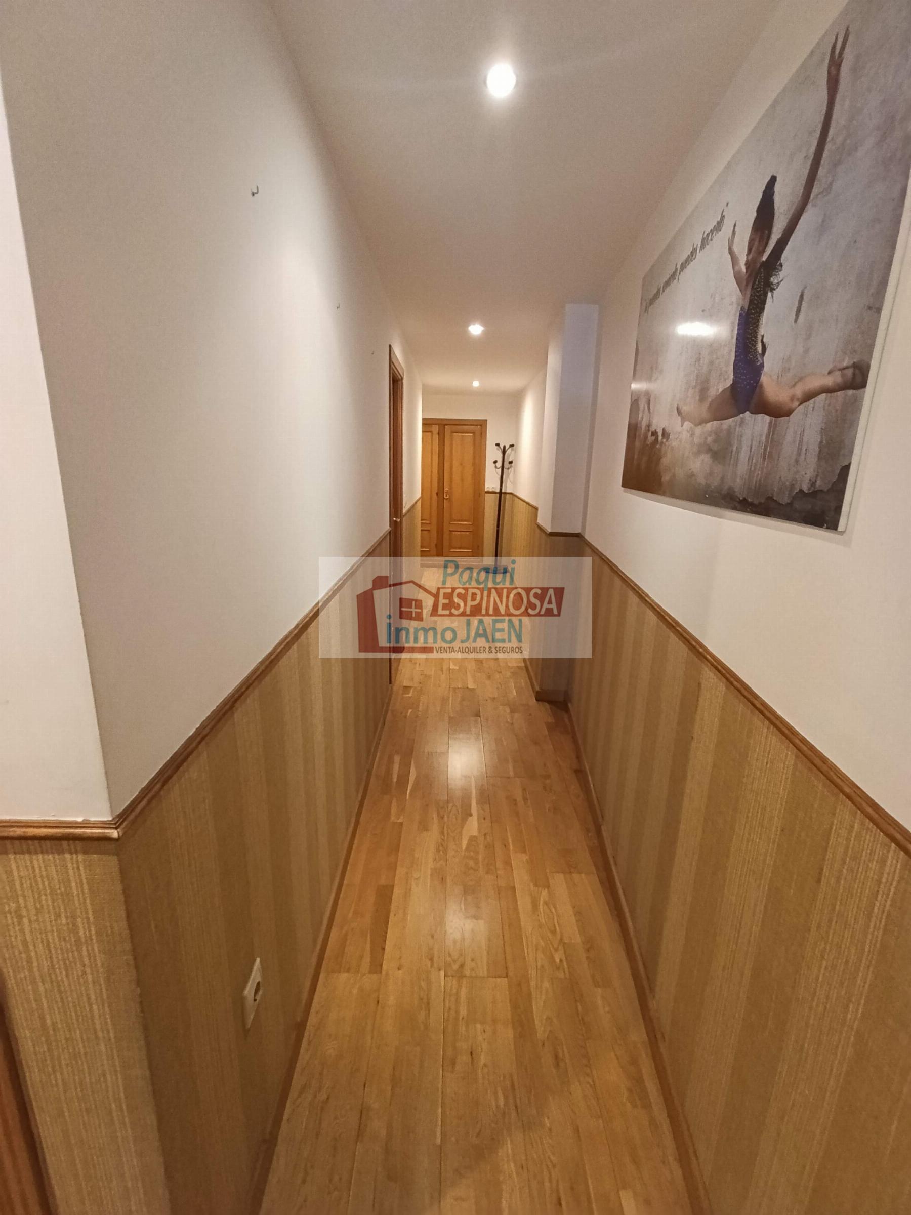 Venta de piso en Torredonjimeno