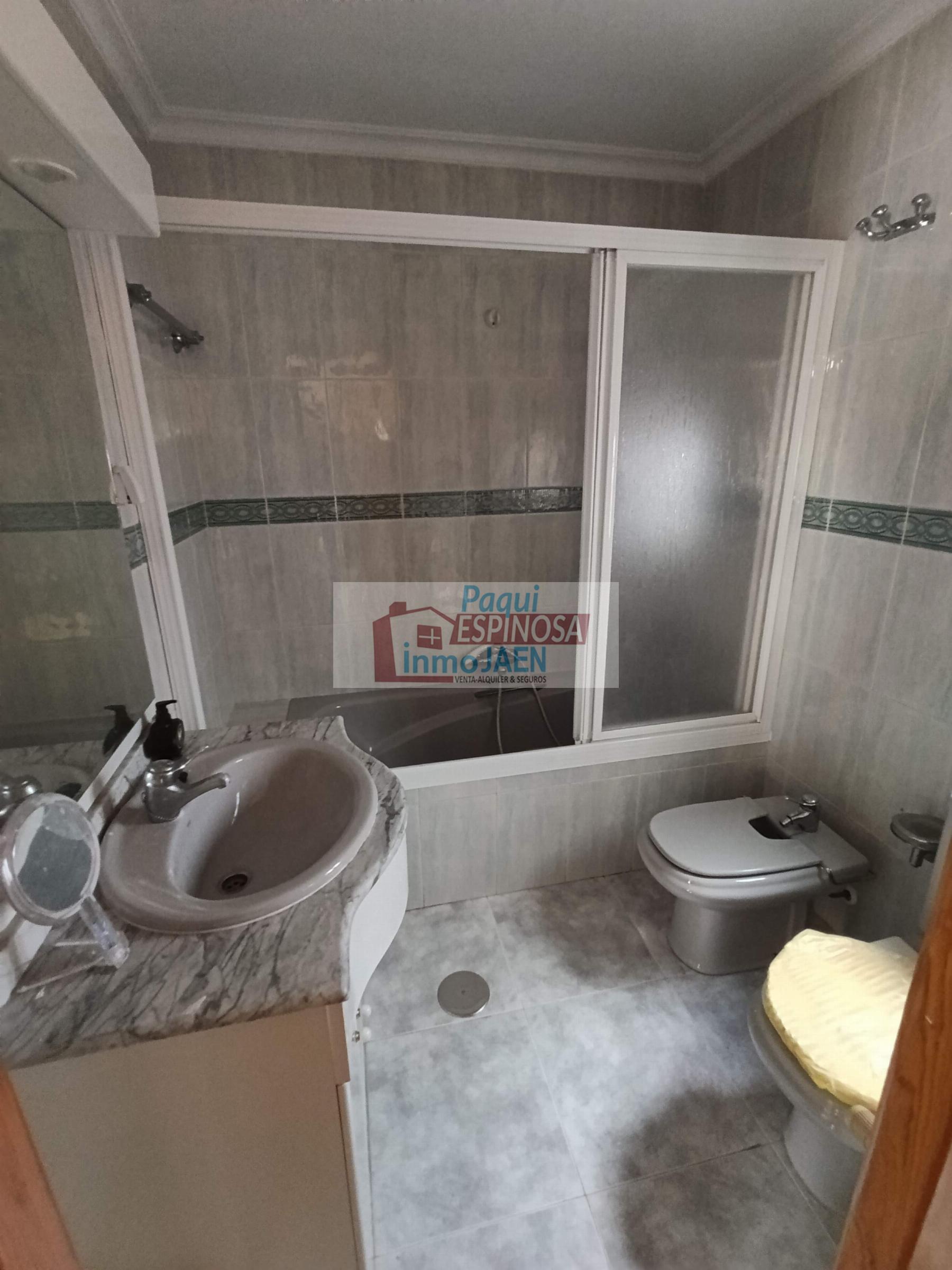 Venta de piso en Torredonjimeno