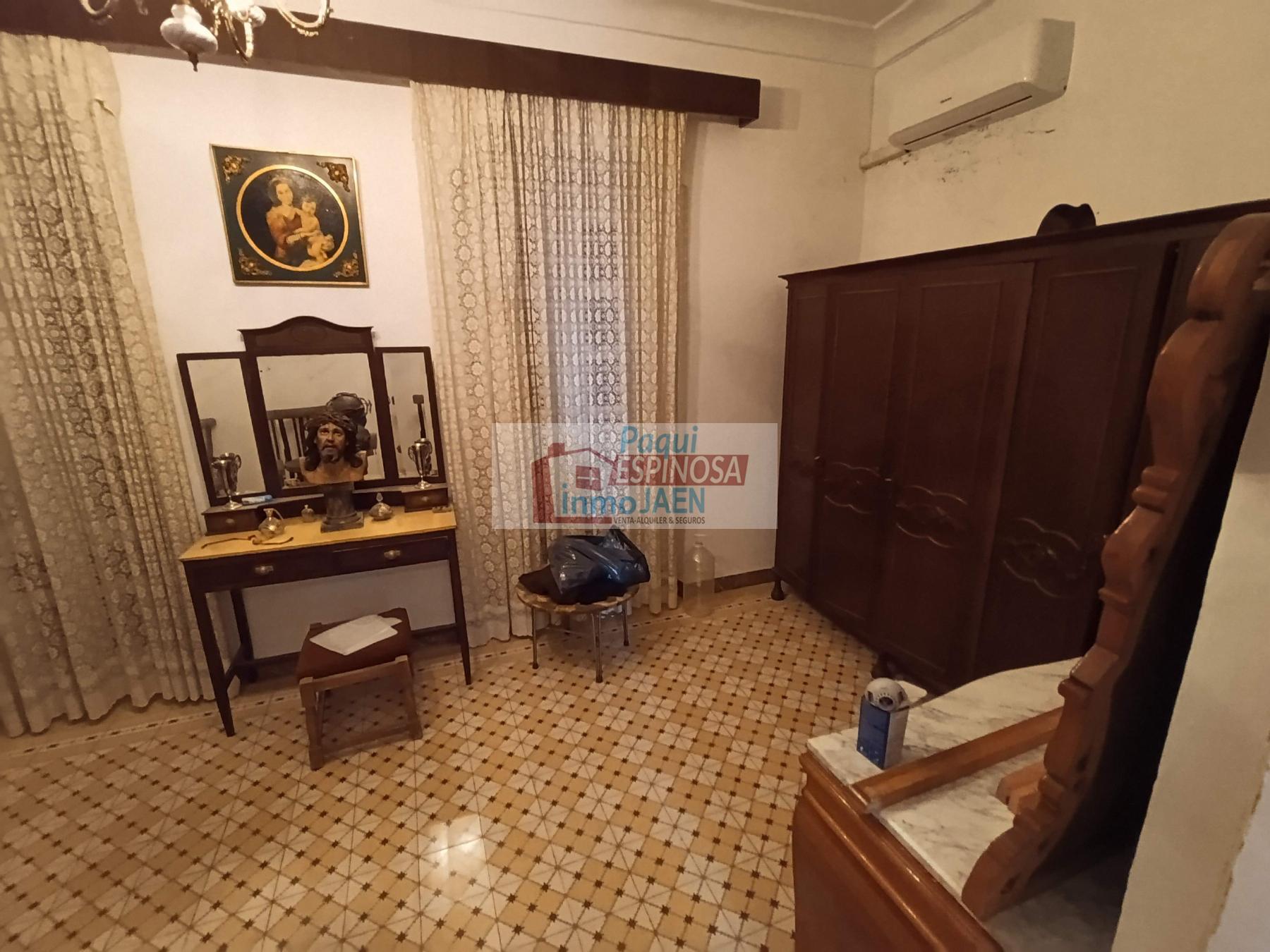 Venta de casa en Torredonjimeno