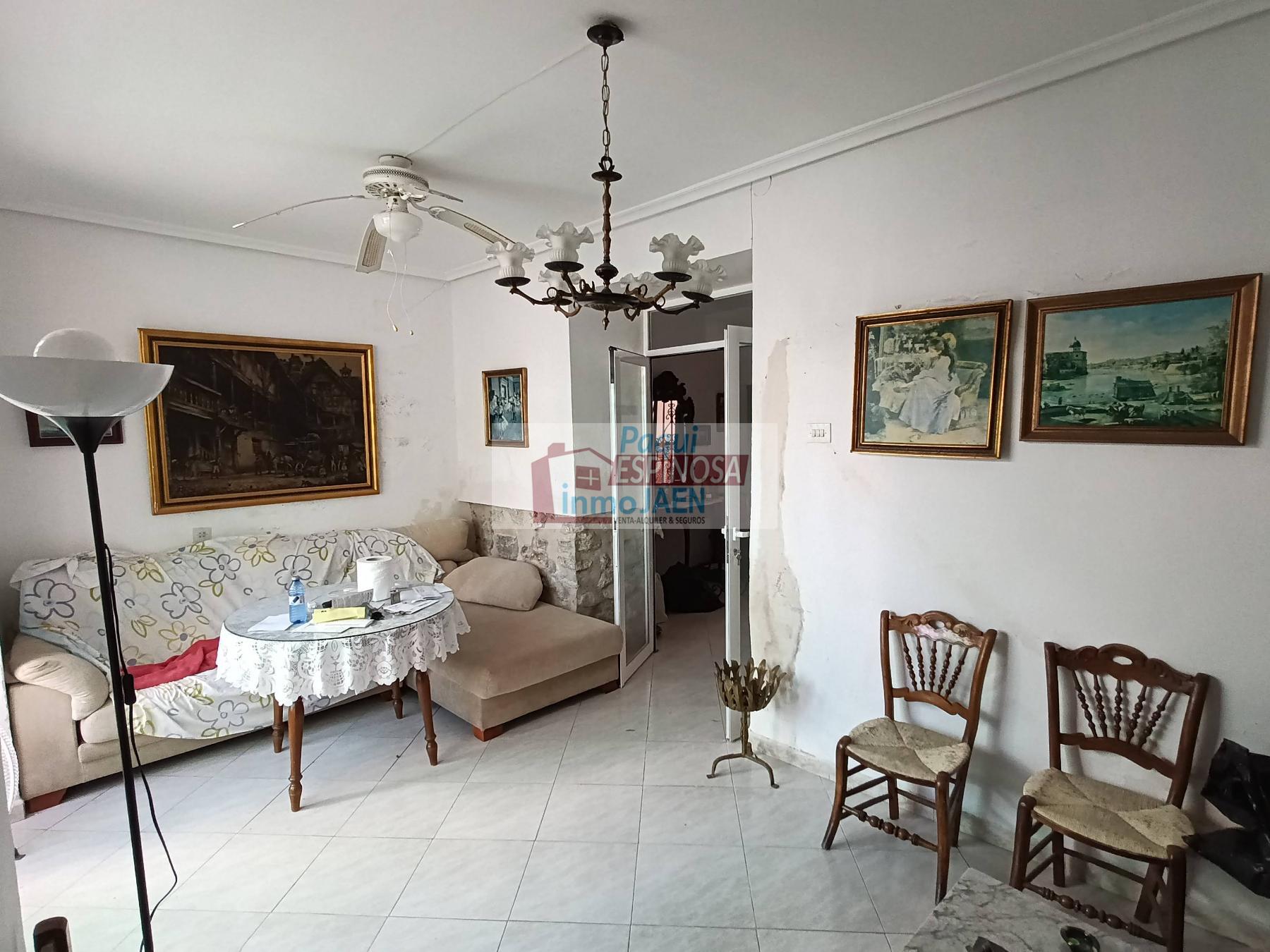 Venta de casa en Torredonjimeno
