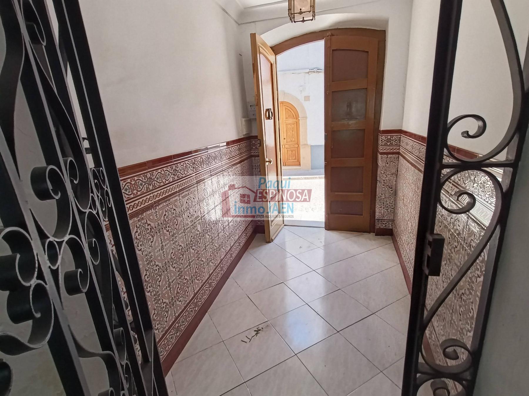 Venta de casa en Torredonjimeno