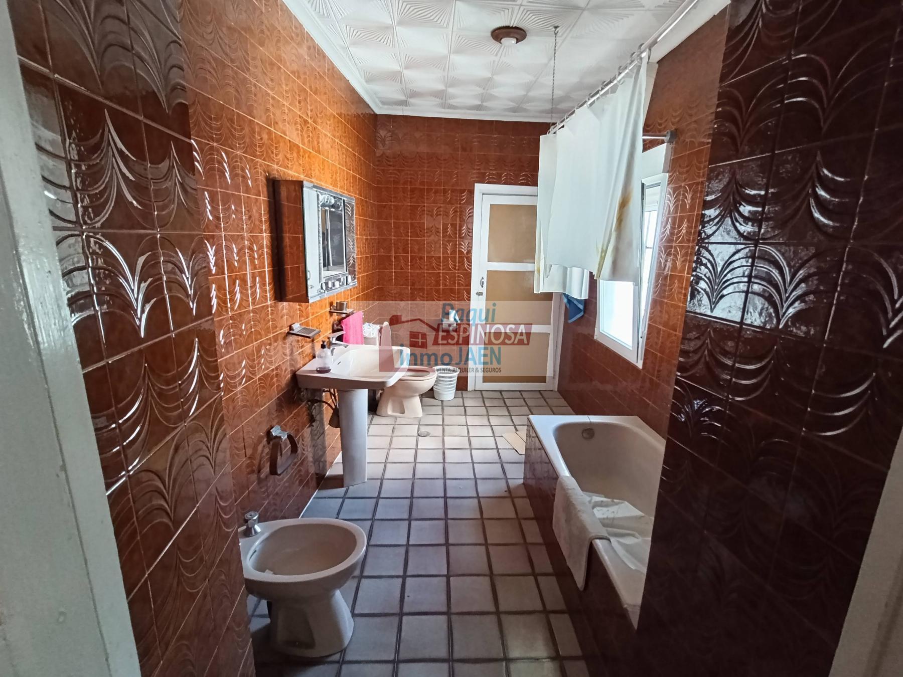 Venta de casa en Torredonjimeno