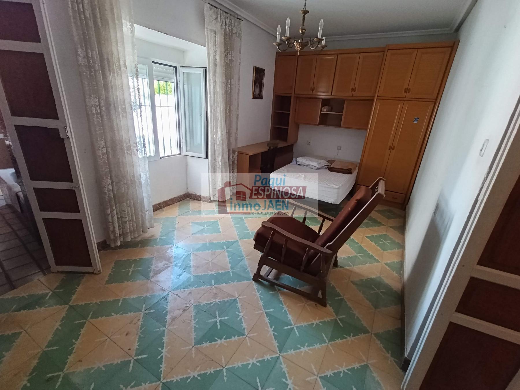 Venta de casa en Torredonjimeno