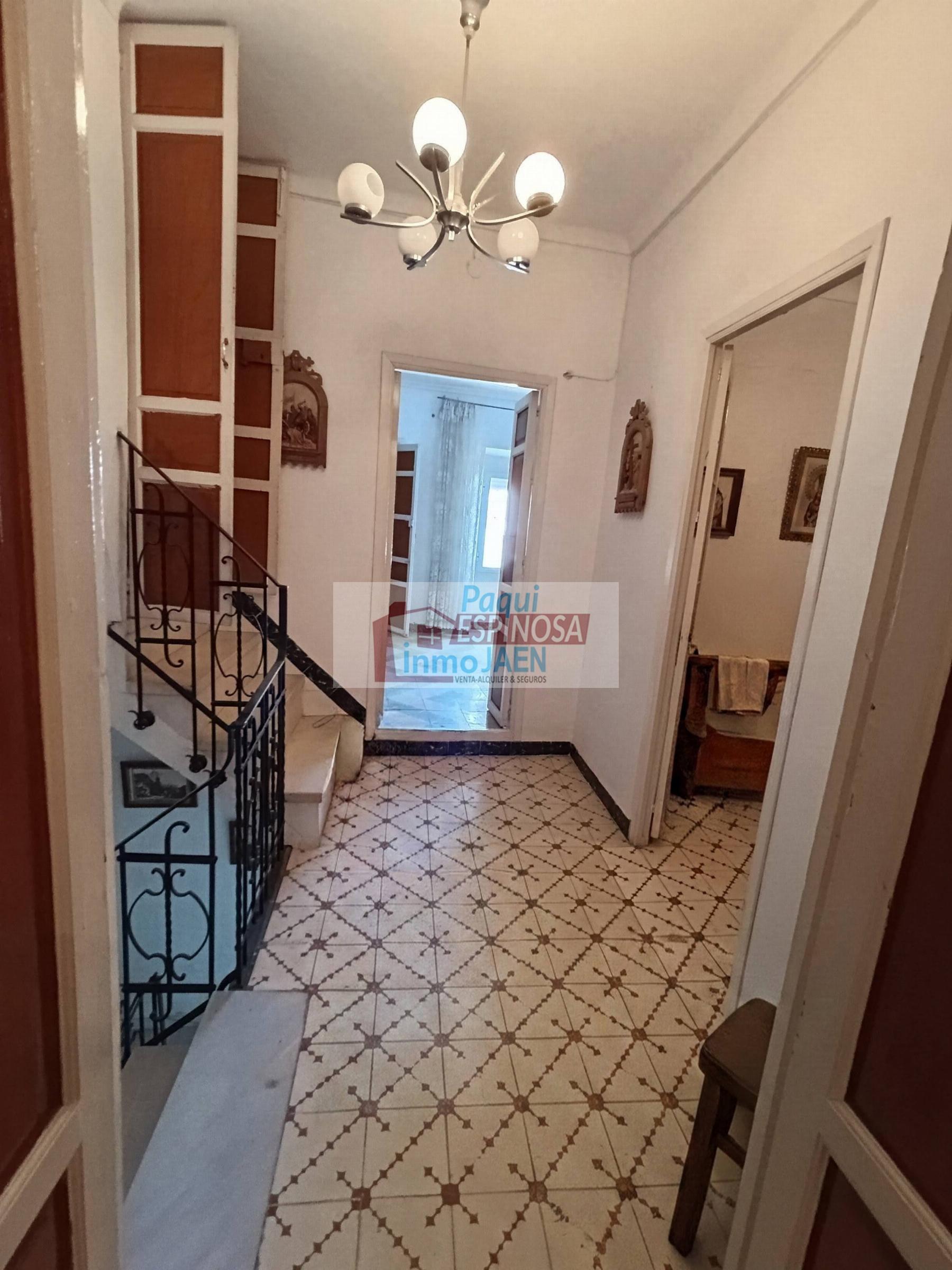 Venta de casa en Torredonjimeno