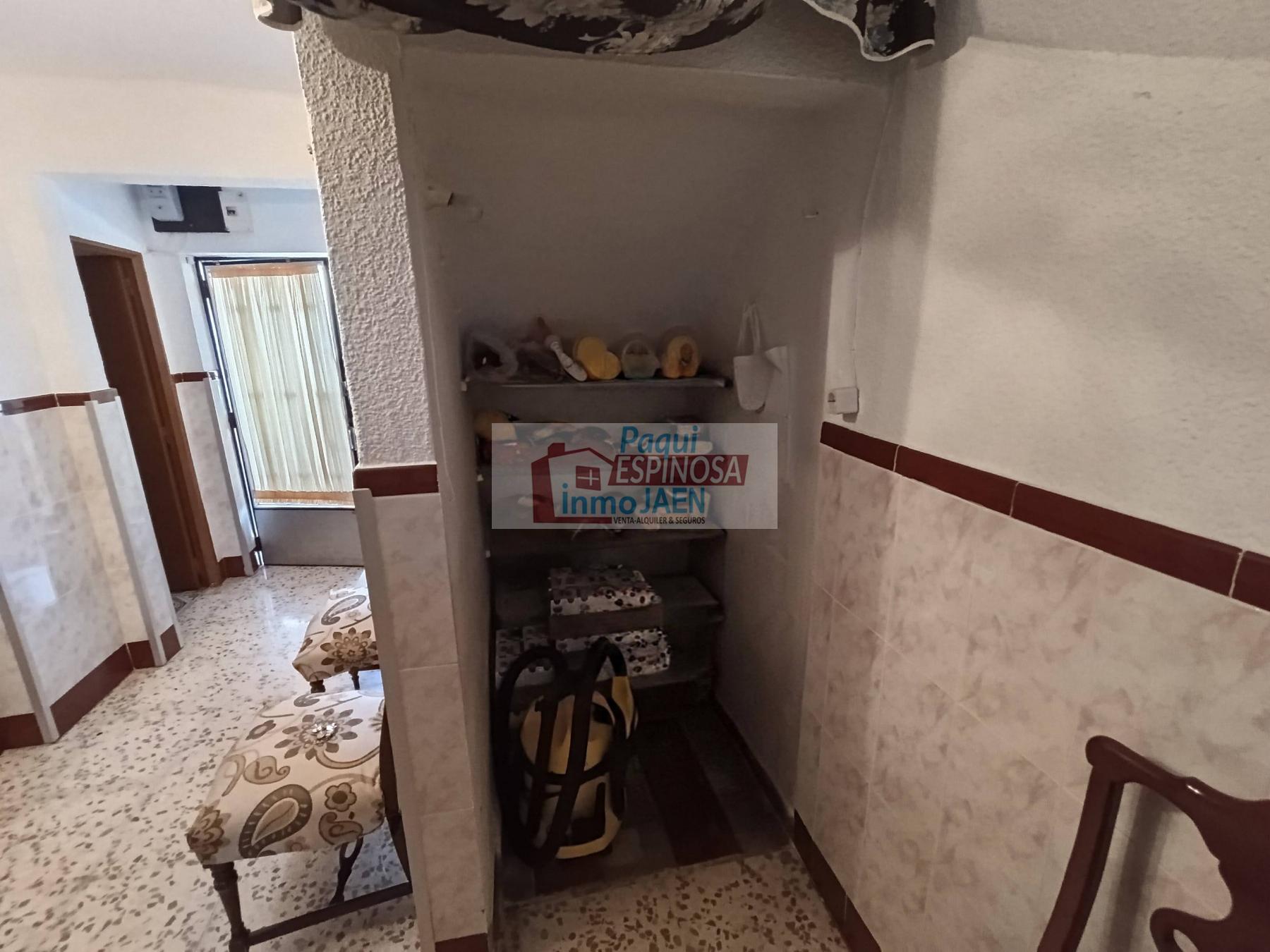Venta de casa en Torredonjimeno