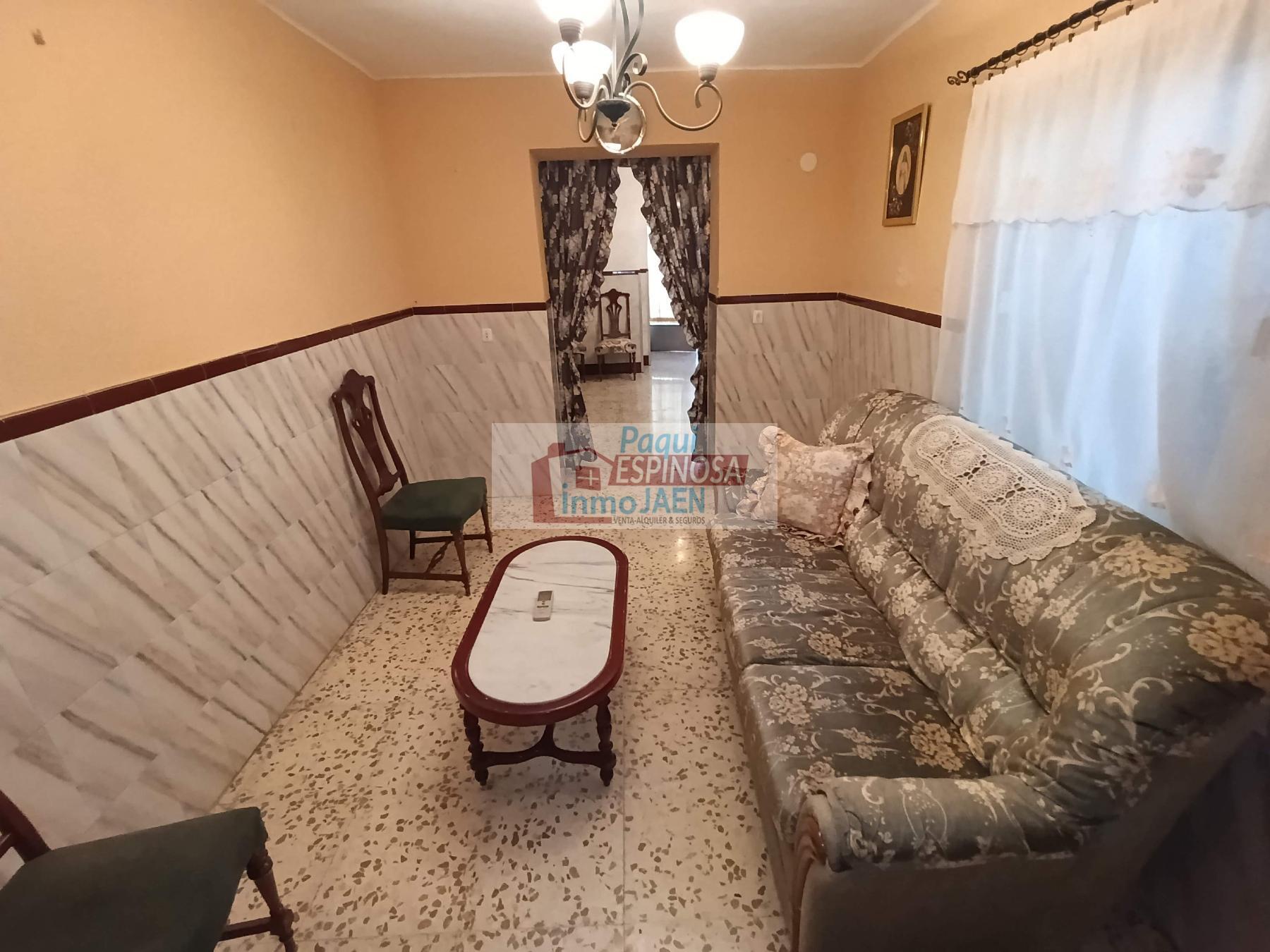 Venta de casa en Torredonjimeno