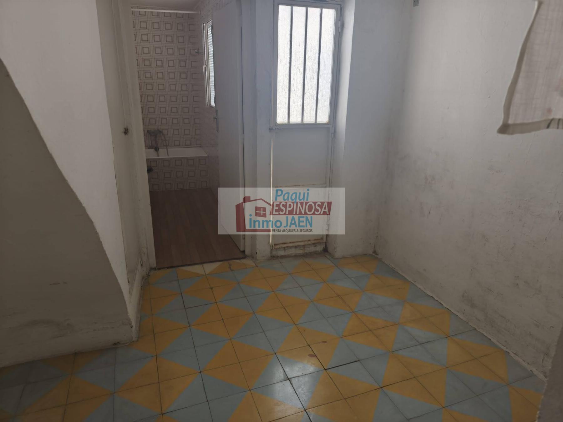 Venta de casa en Torredonjimeno