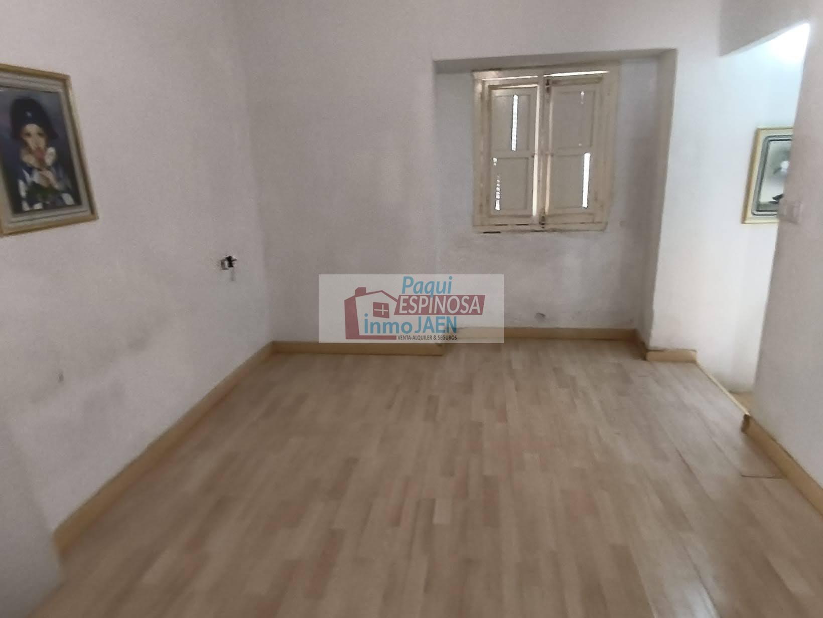 Venta de casa en Torredonjimeno