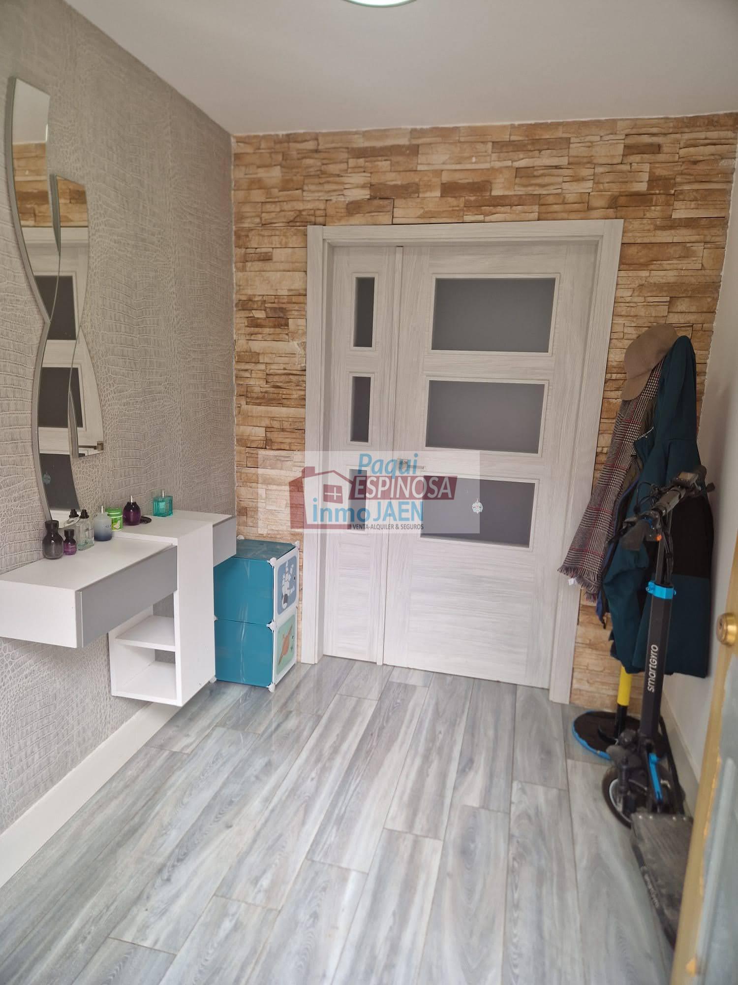 Venta de casa en Torredonjimeno
