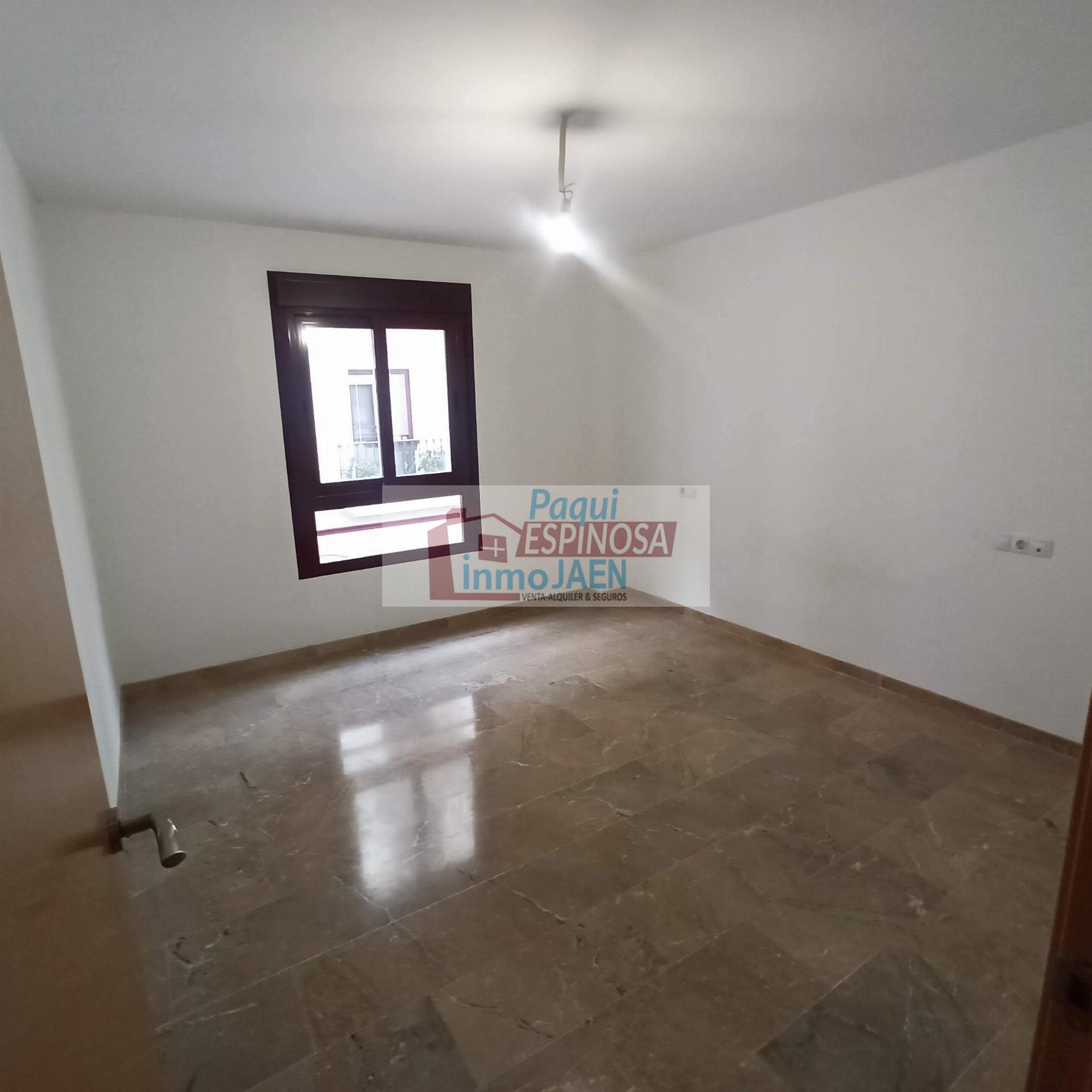 Venta de piso en Torredonjimeno