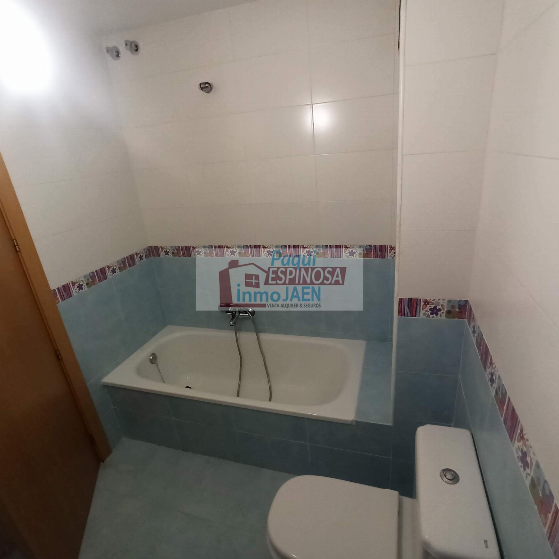 Venta de piso en Torredonjimeno