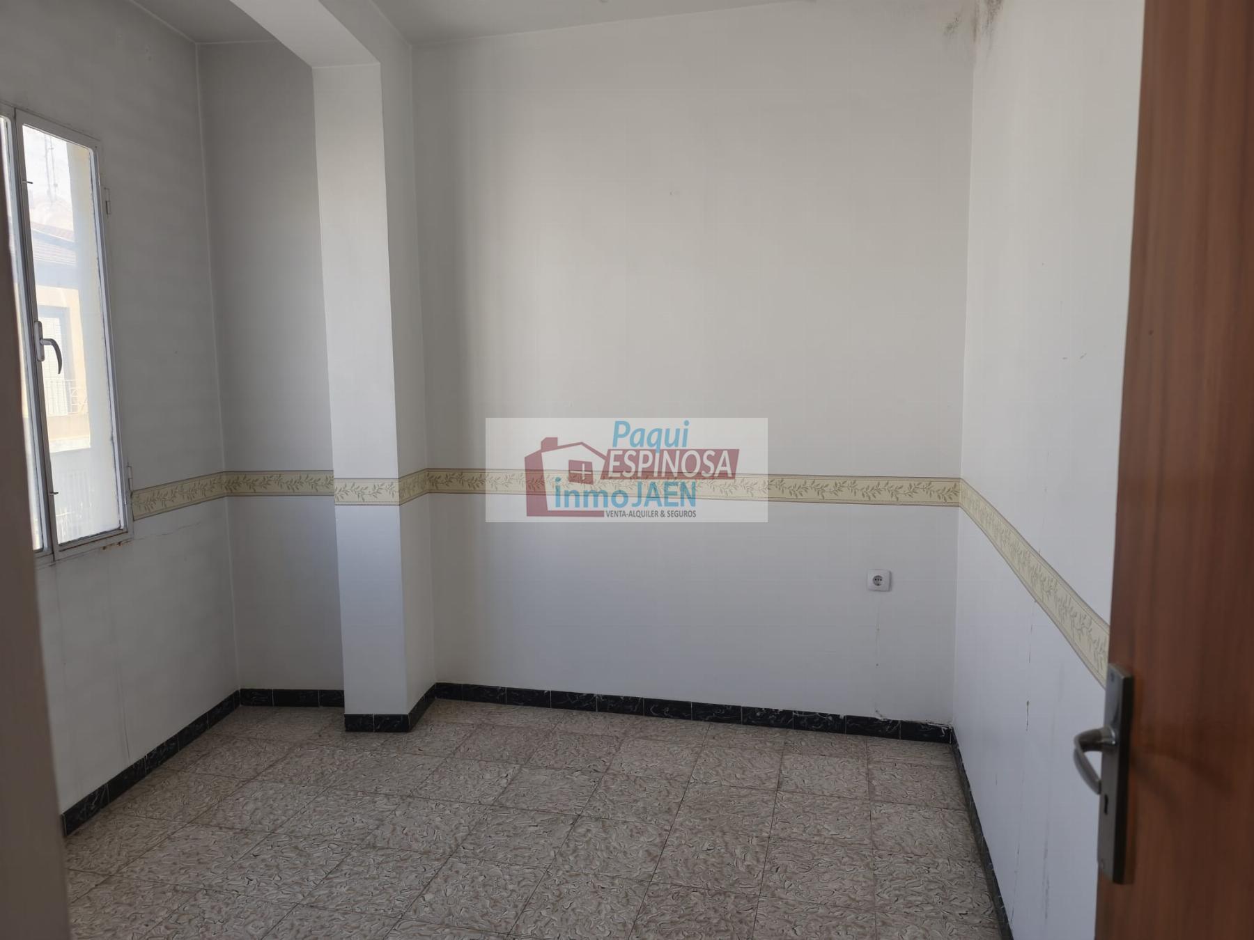 Venta de casa en Torredonjimeno