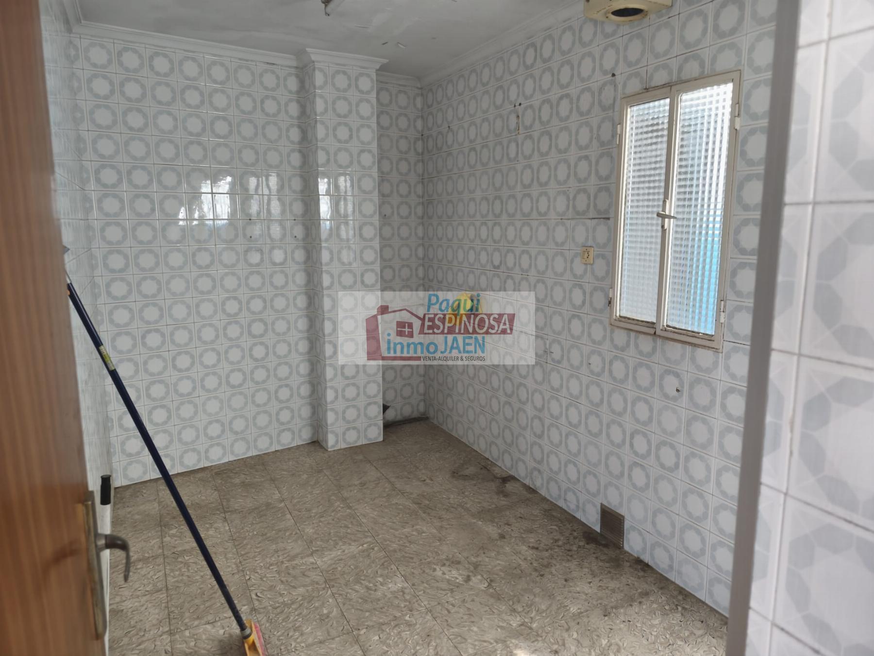 Venta de casa en Torredonjimeno