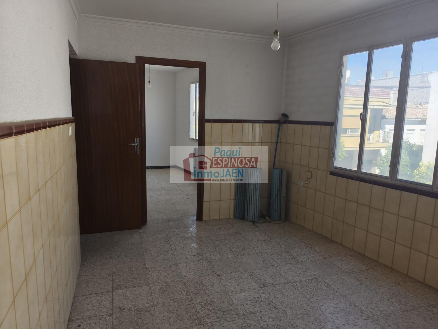 Venta de casa en Torredonjimeno