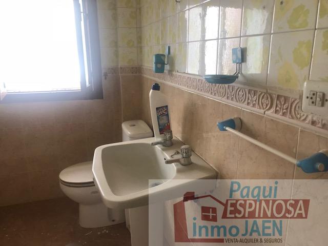 For sale of flat in Torredonjimeno