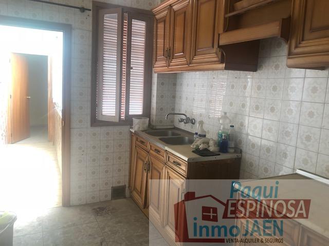 For sale of flat in Torredonjimeno