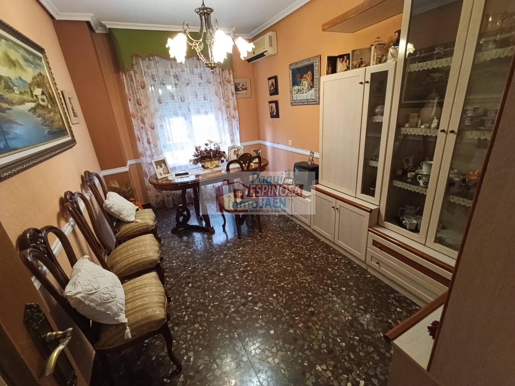 Venta de piso en Torredonjimeno