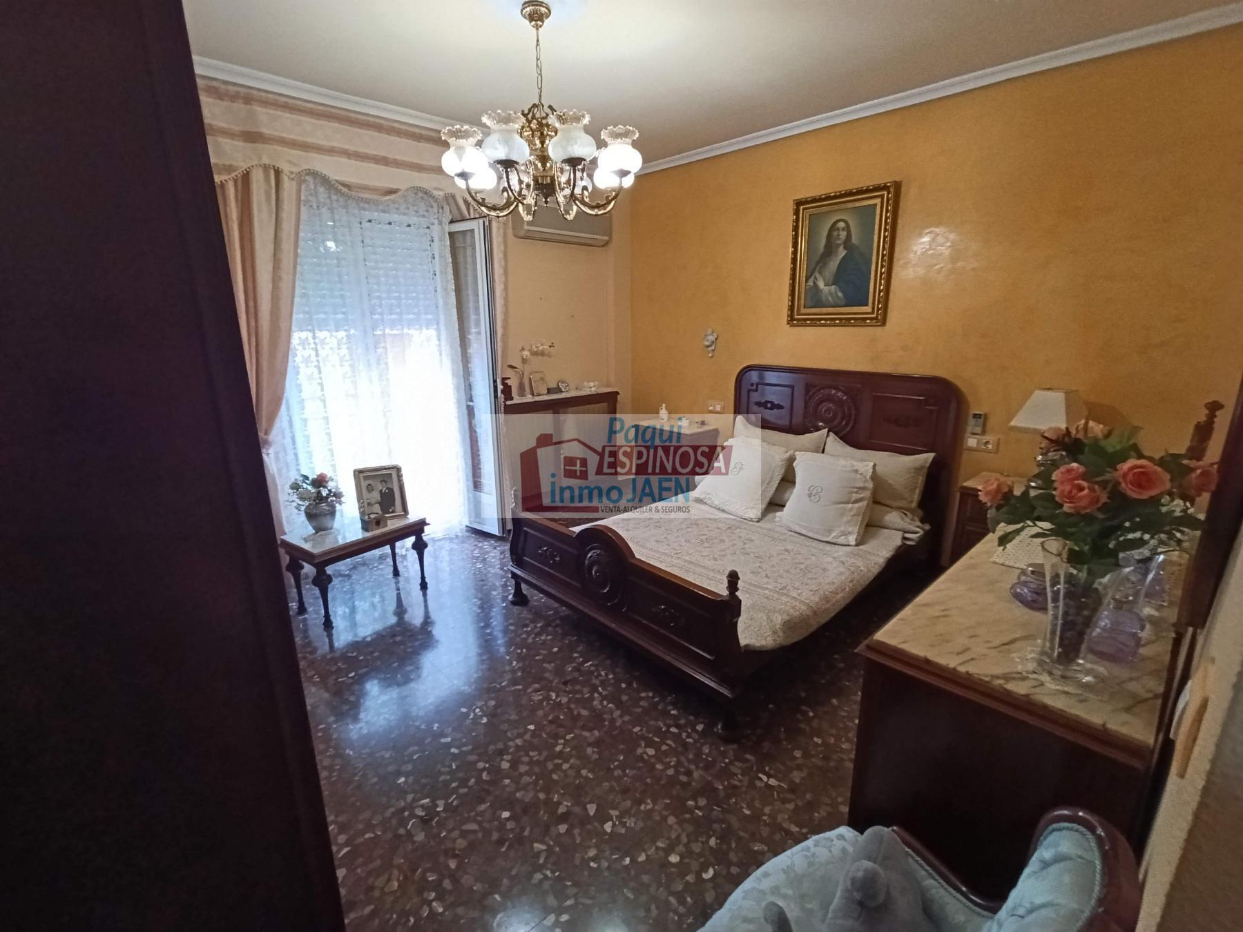 Venta de piso en Torredonjimeno